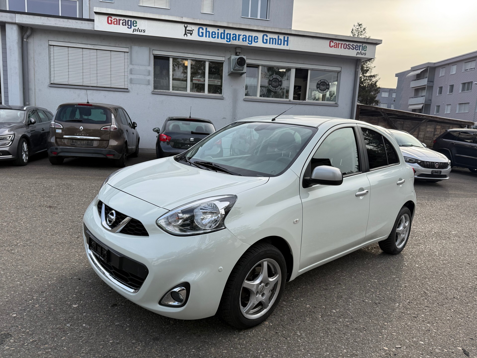 NISSAN Micra 1.2 DIG-S n-tec CVT-image-0
