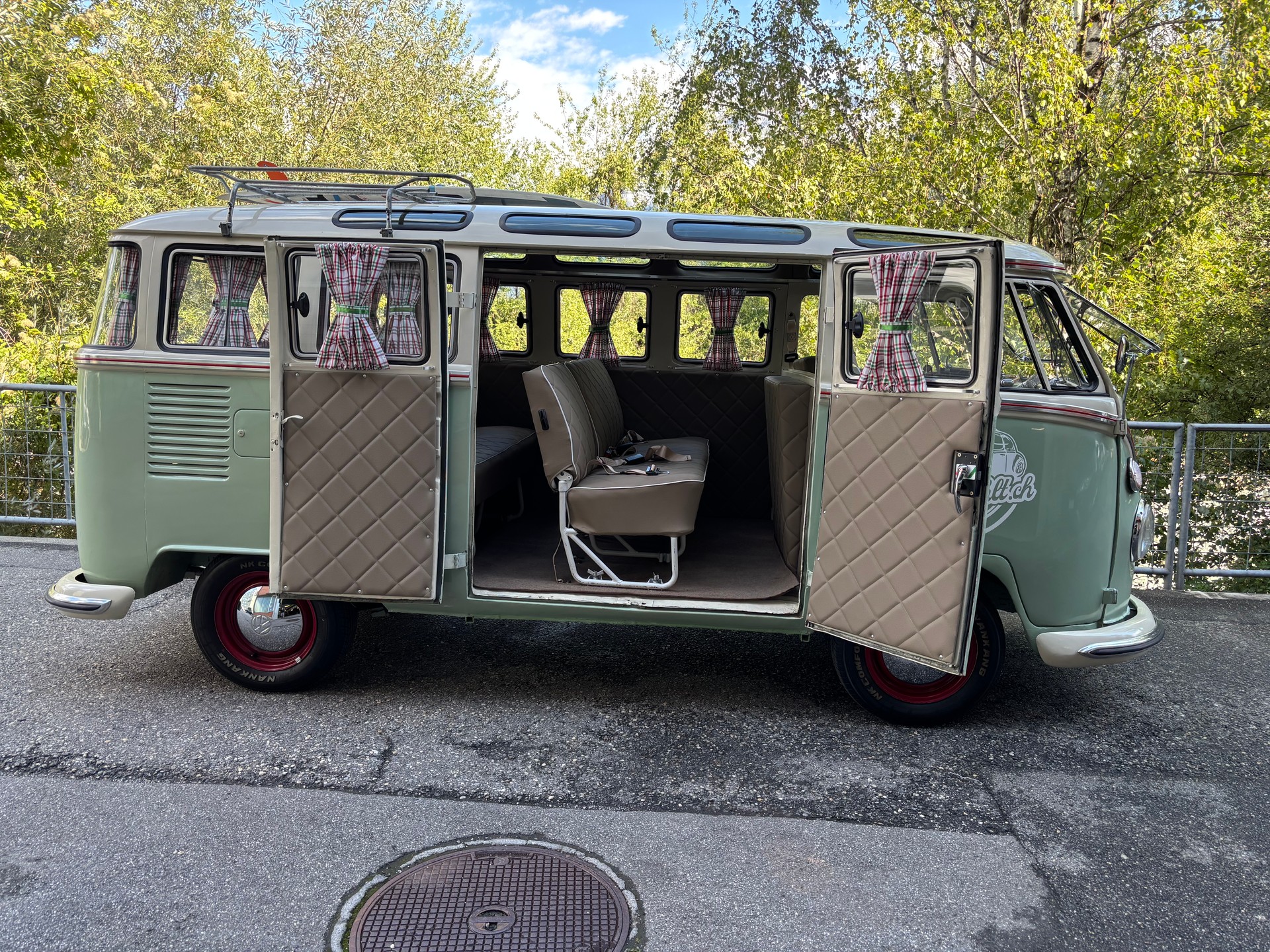 VW Samba-image-5