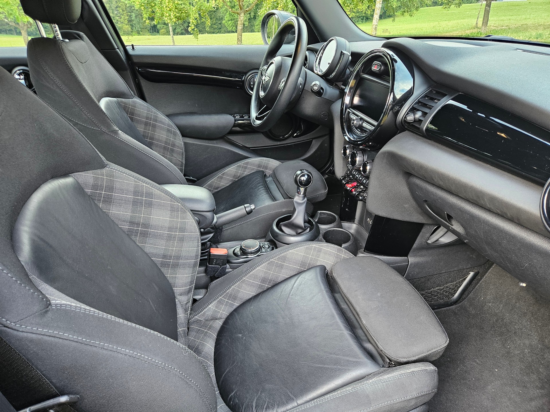 MINI 1.5i Cooper-image-4