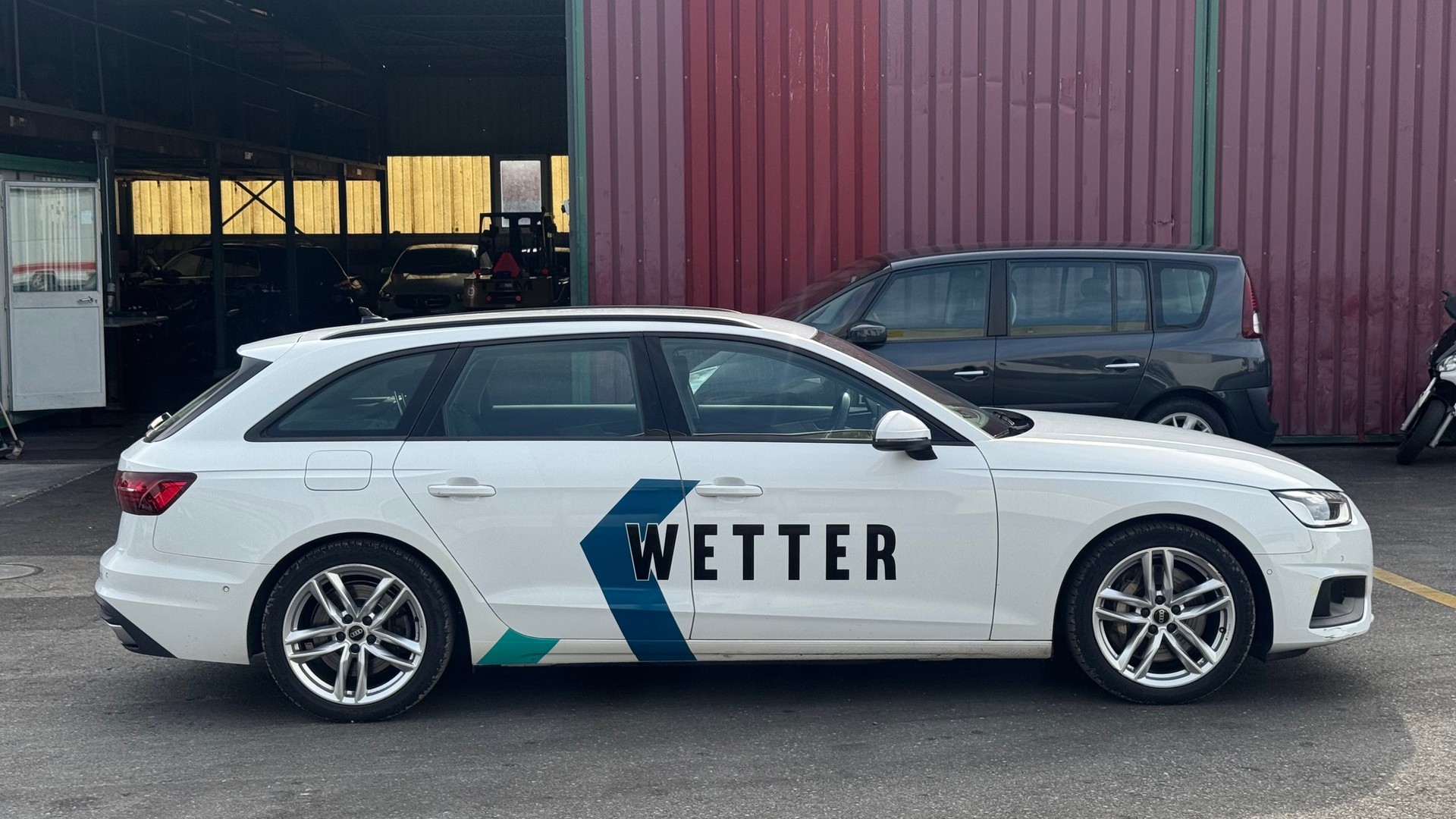 AUDI A4 Avant 50 TDI quattro tiptronic-image-5