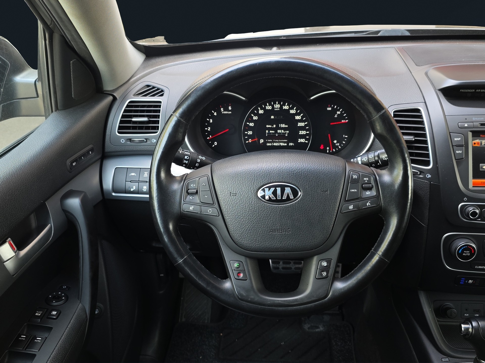 KIA Sorento 2.2 CRDI Style Automatic-image-11