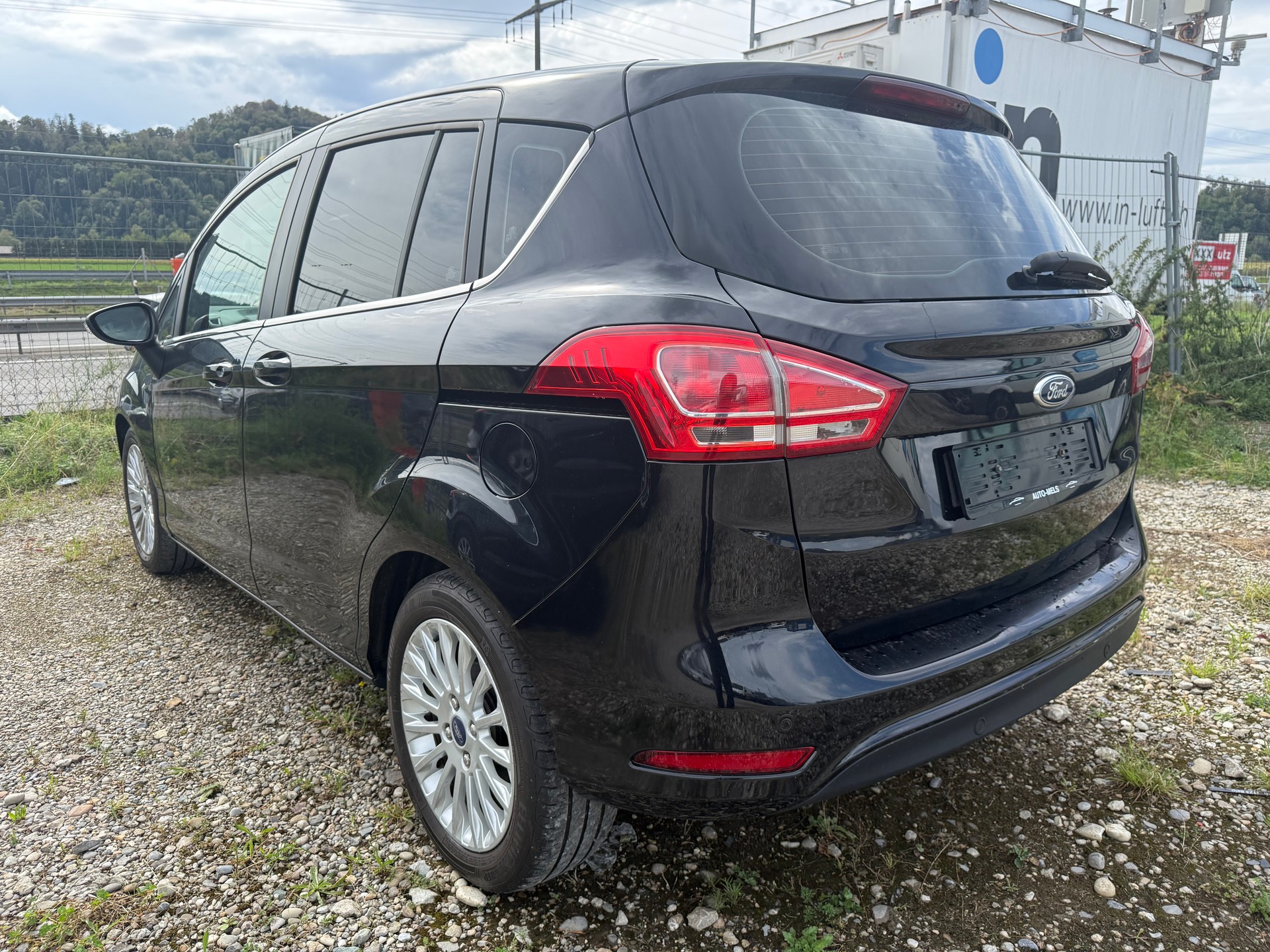 FORD B-Max 1.0 SCTi Titanium-image-4