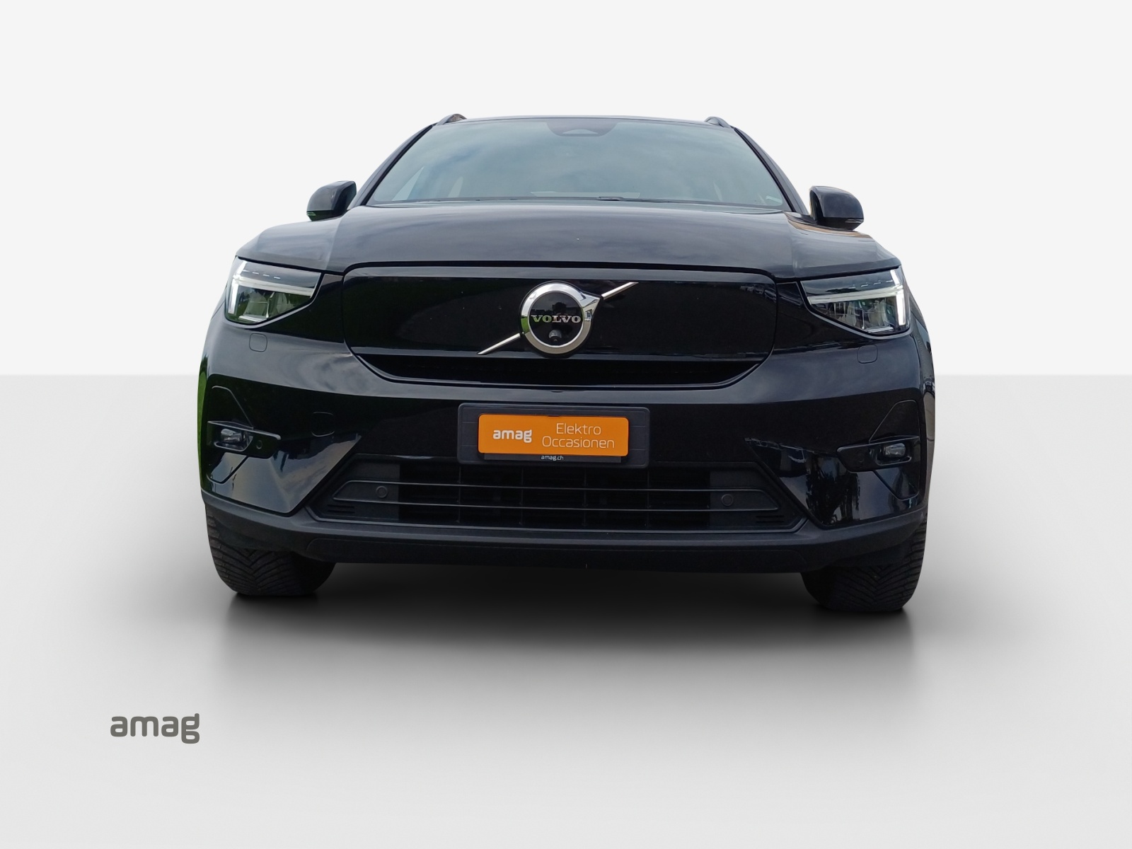 VOLVO XC40 Recharge P8 Twin AWD Pure Electric Ultimate-image-6