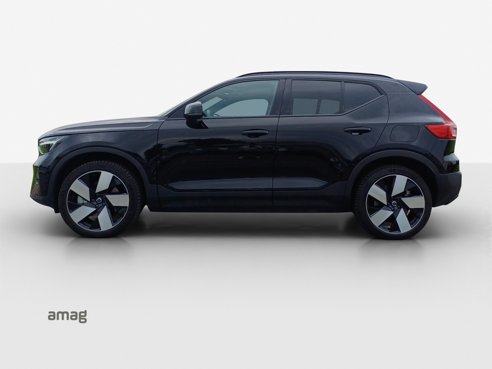 VOLVO XC40 Recharge P8 Twin AWD Pure Electric Ultimate-showroom-element-1