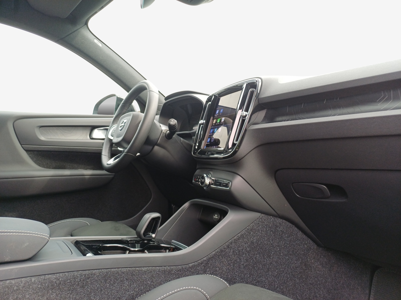 VOLVO XC40 Recharge P8 Twin AWD Pure Electric Ultimate-image-14