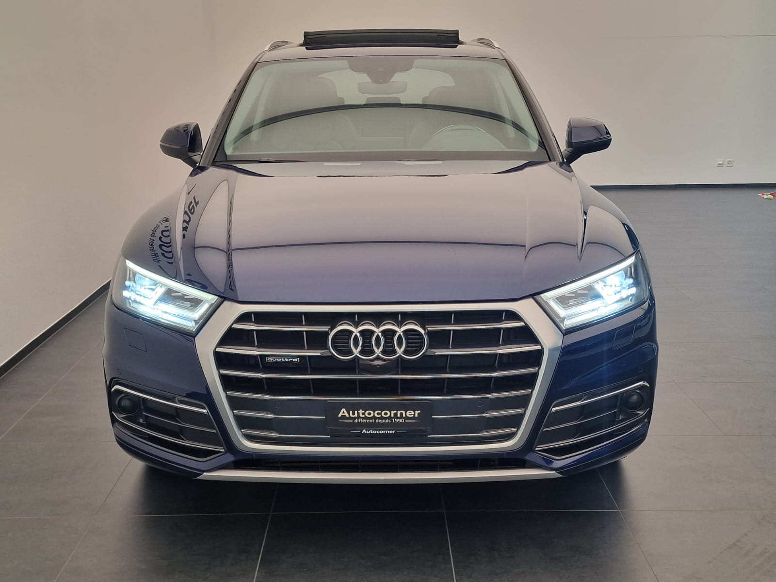 AUDI Q5 2.0 TFSI design quattro S-tronic-image-3