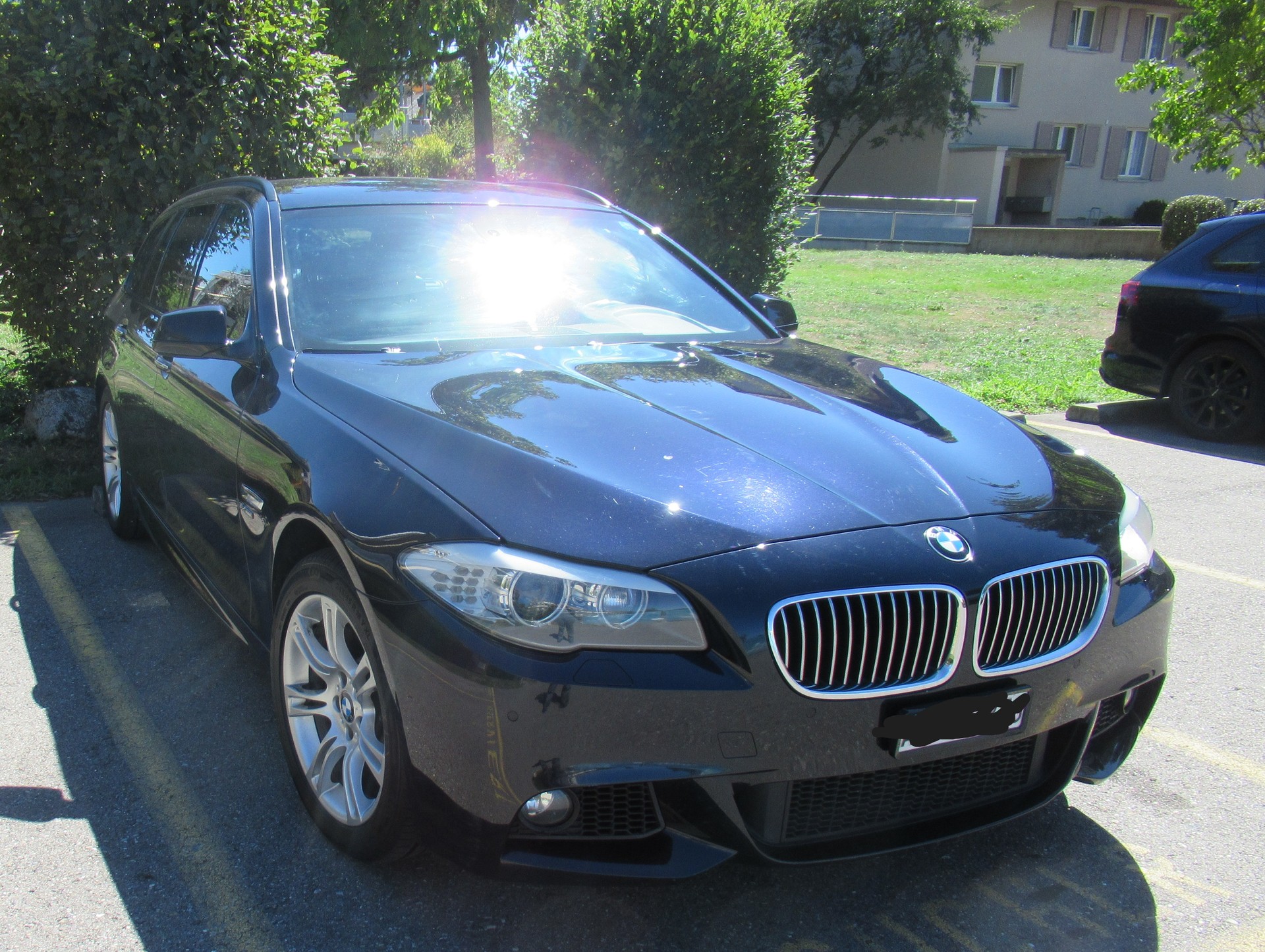 BMW 528i xDrive Touring Steptronic-image-3