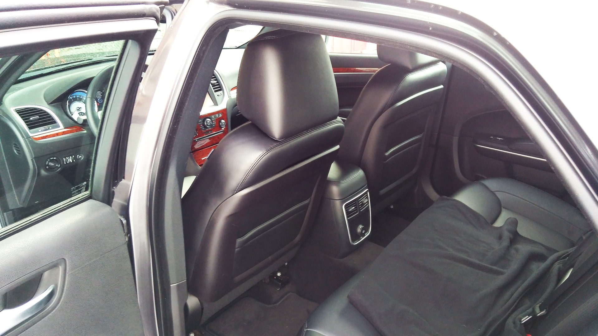 LANCIA THEMA 3.6-image-4