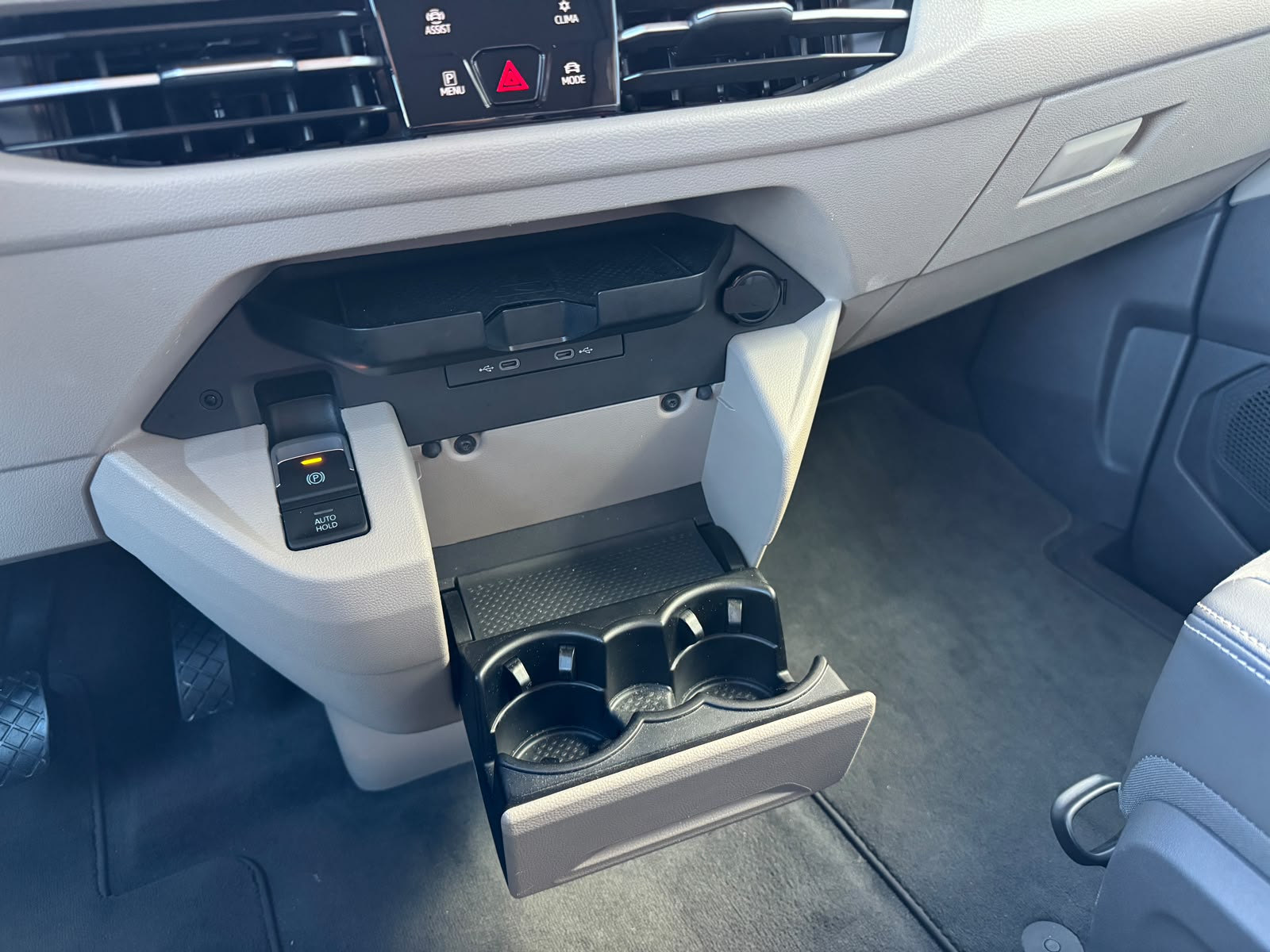 VW California eHybrid Ocean 4Motion / 4x4 mit Auflastungen-image-20
