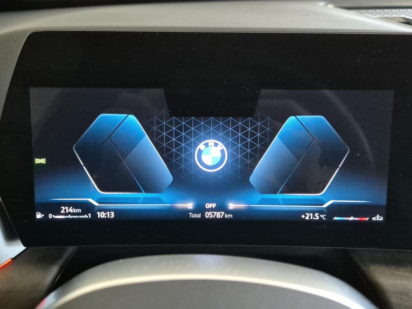 BMW X1 U11 18i sDrive paddles-image-6