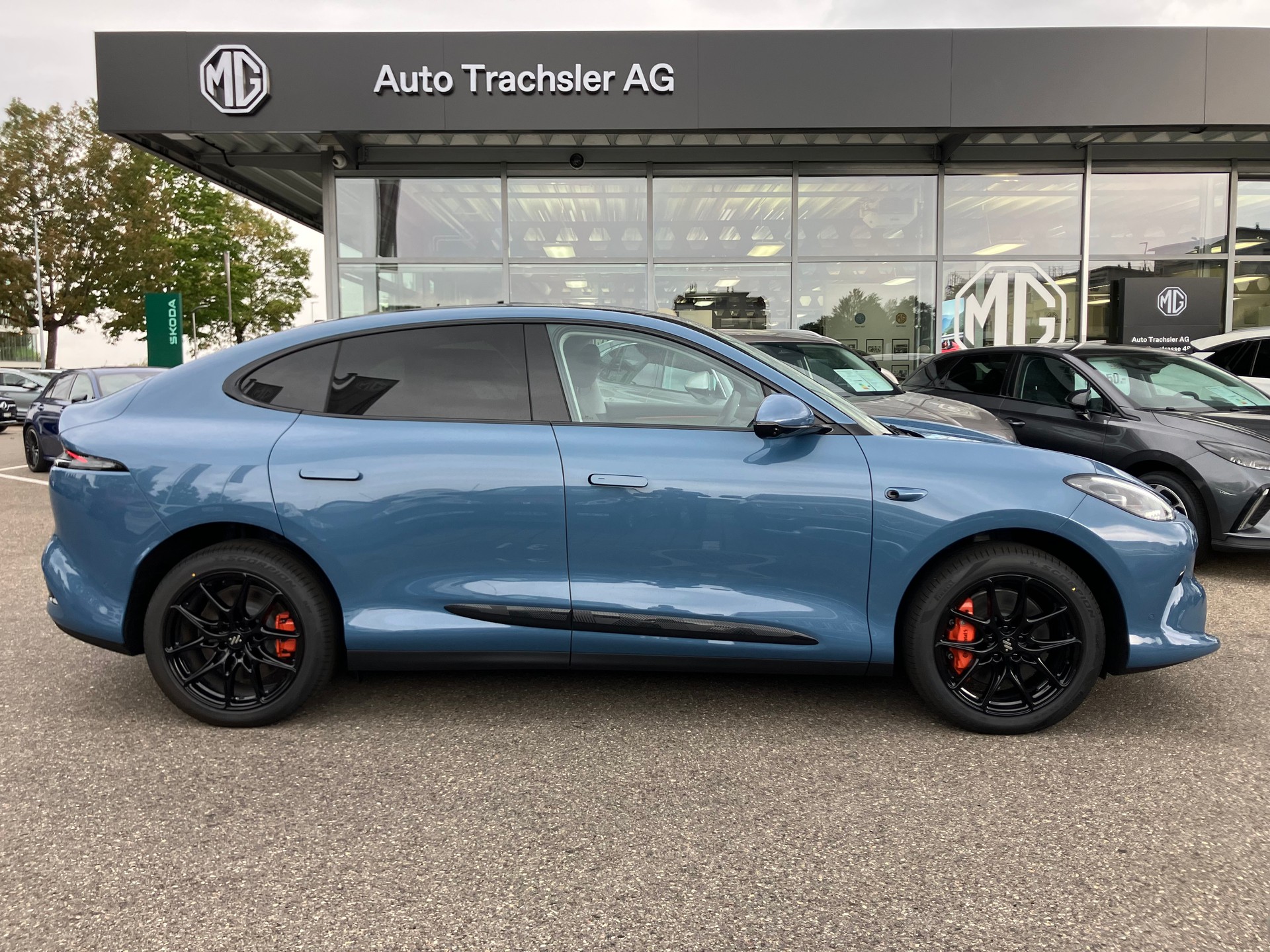 MG IM6 EV 100kWh Performance 20 AWD-image-0