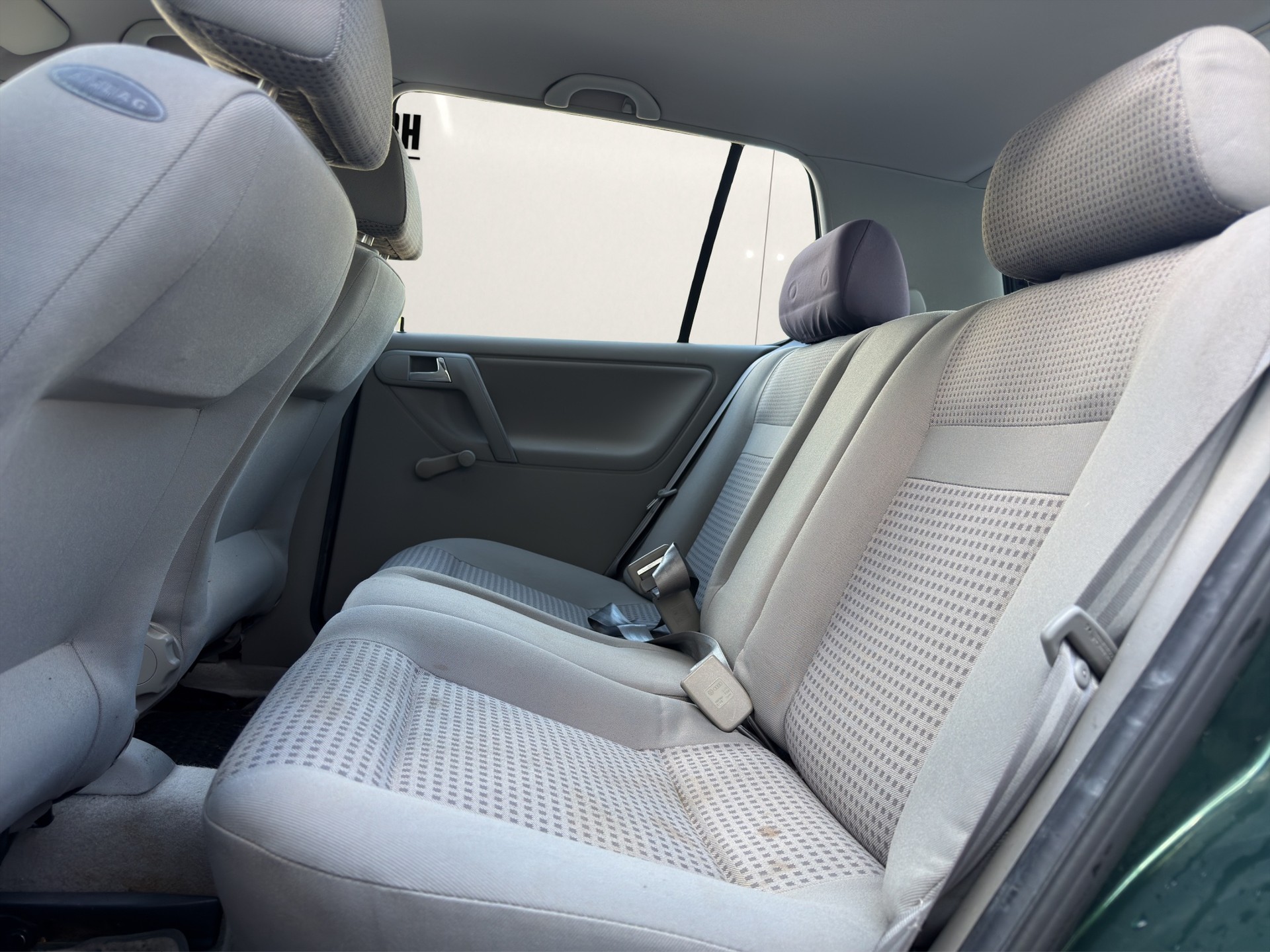 VW Polo 60 Trendline-image-11