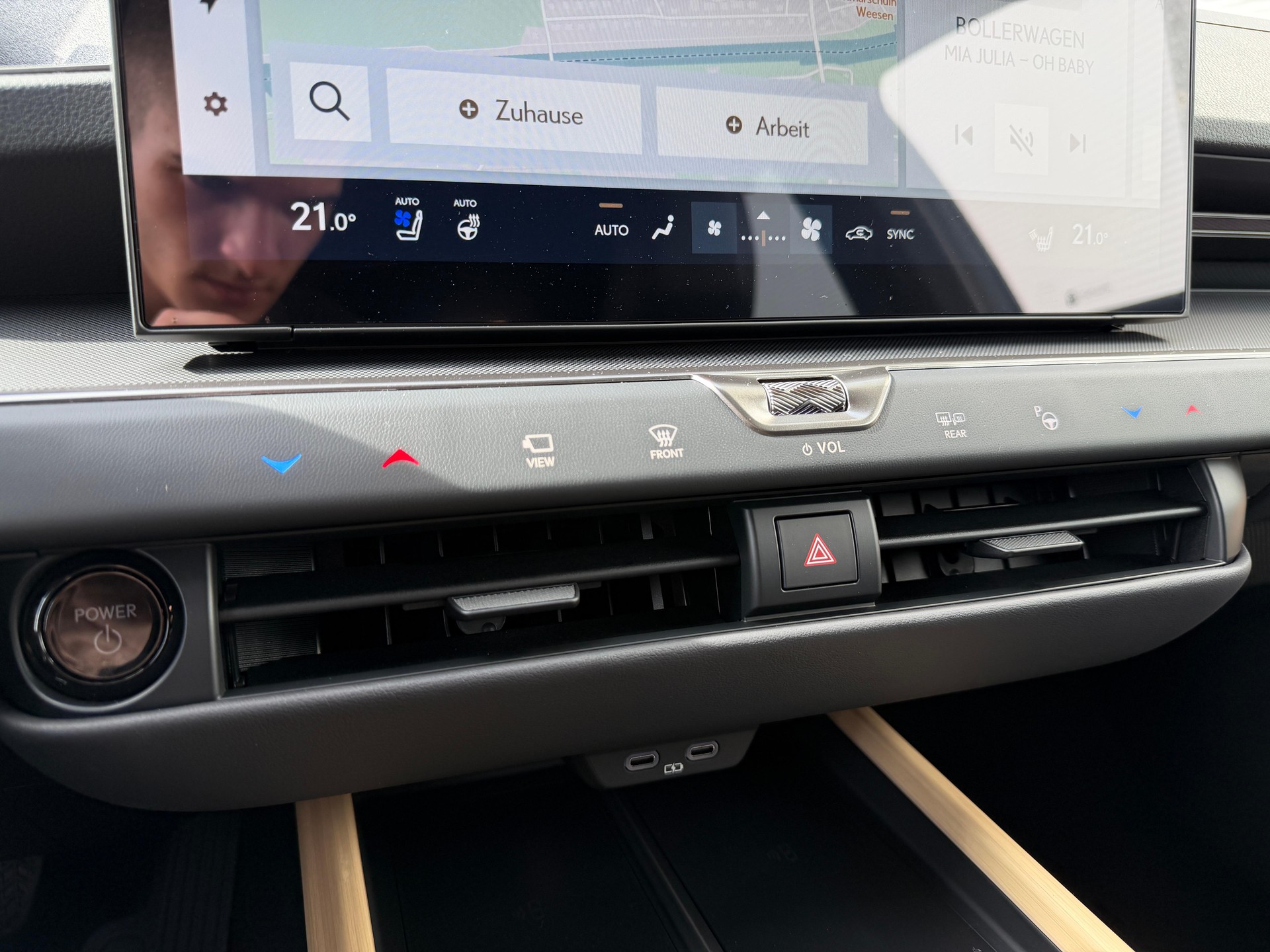 LEXUS ES 350e Excellence-image-13