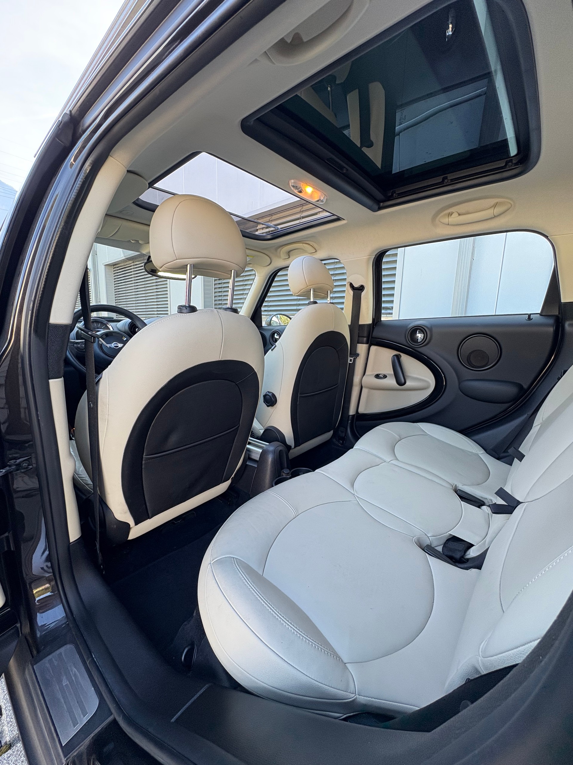 MINI Countryman Cooper S ALL4 by Burton-image-10