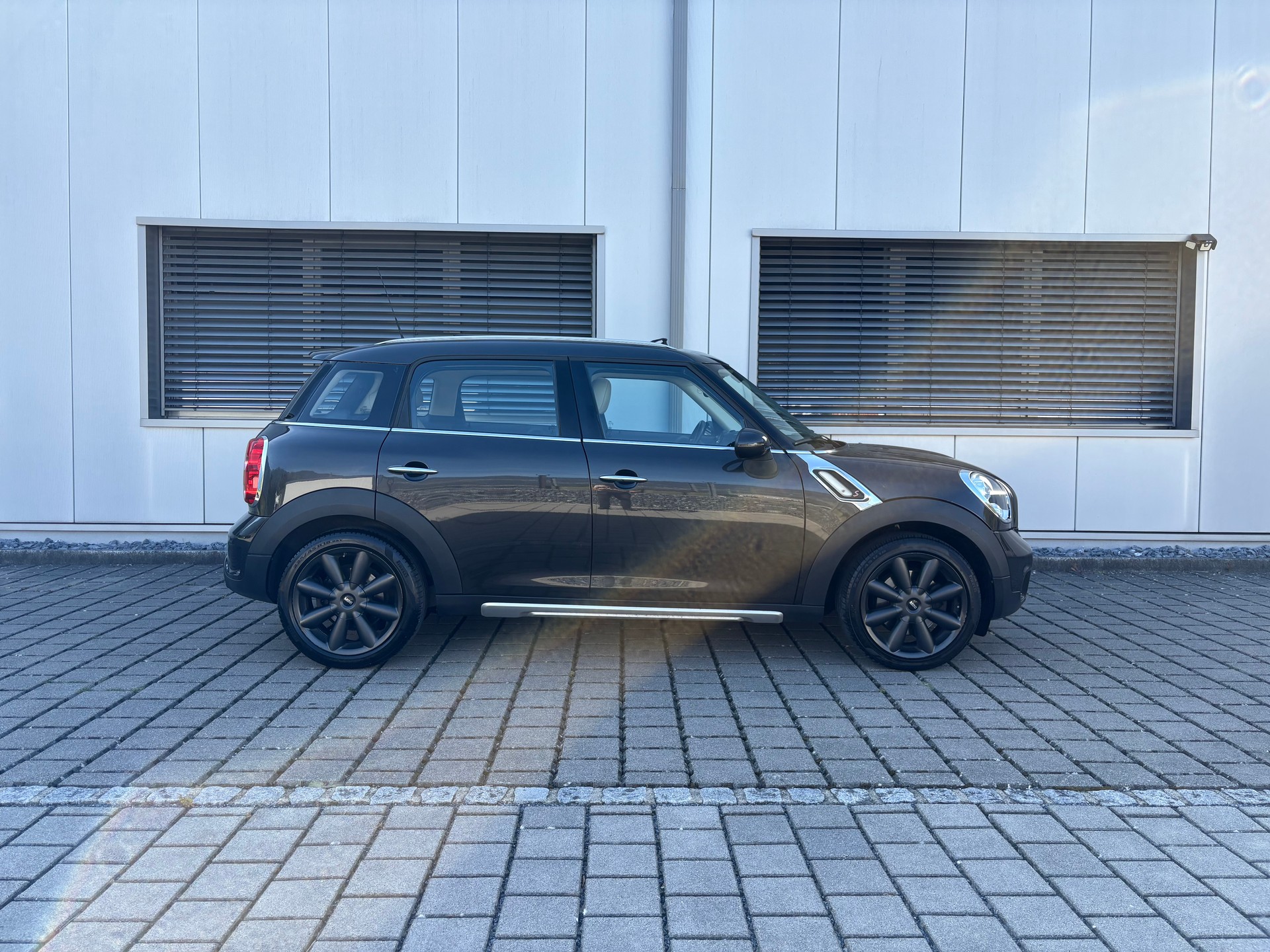 MINI Countryman Cooper S ALL4 by Burton-image-14