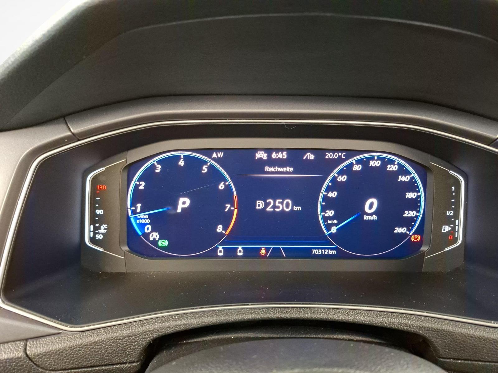VW T-Roc Cabriolet 1.5 TSI R-Line DSG-image-14