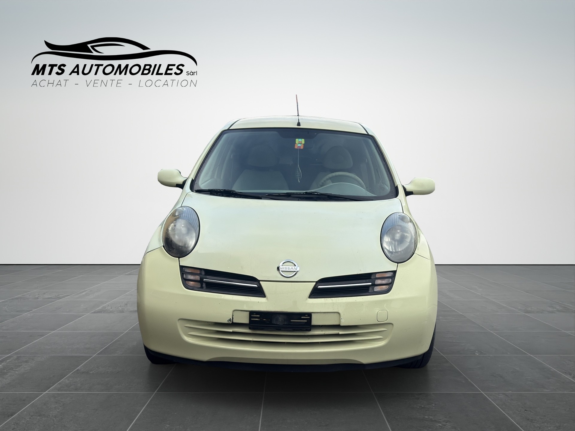 NISSAN Micra 1.2-image-1