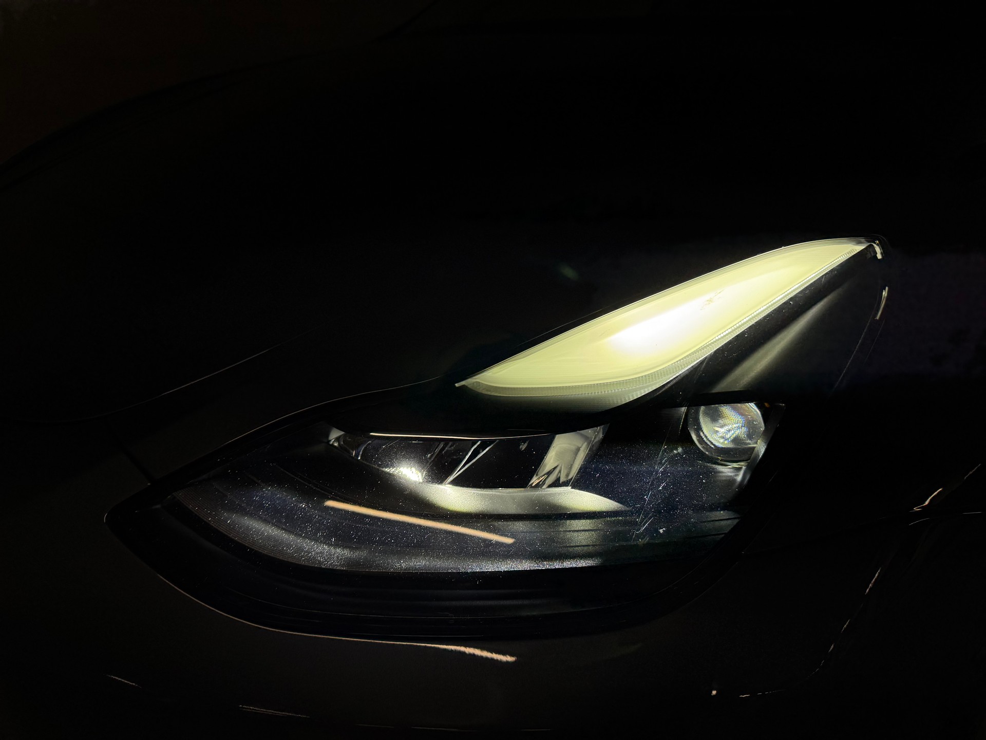 TESLA Model Y Long Range-image-6