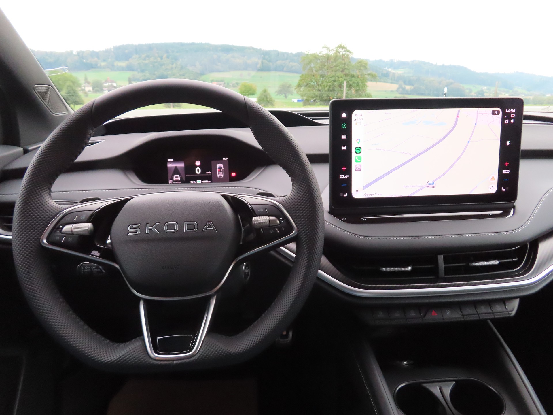 SKODA Elroq 85x Sportline 4x4-image-8