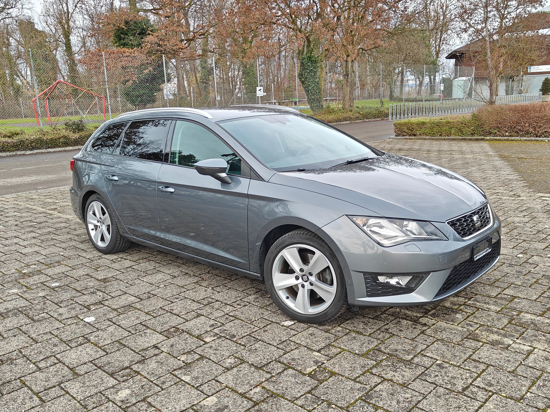 SEAT LEON ST 2.0TDI FR-LINE *184PS*-image-3