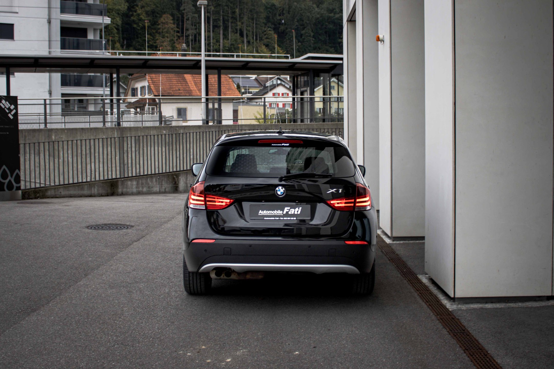 BMW X1 xDrive 20i Steptronic-image-3