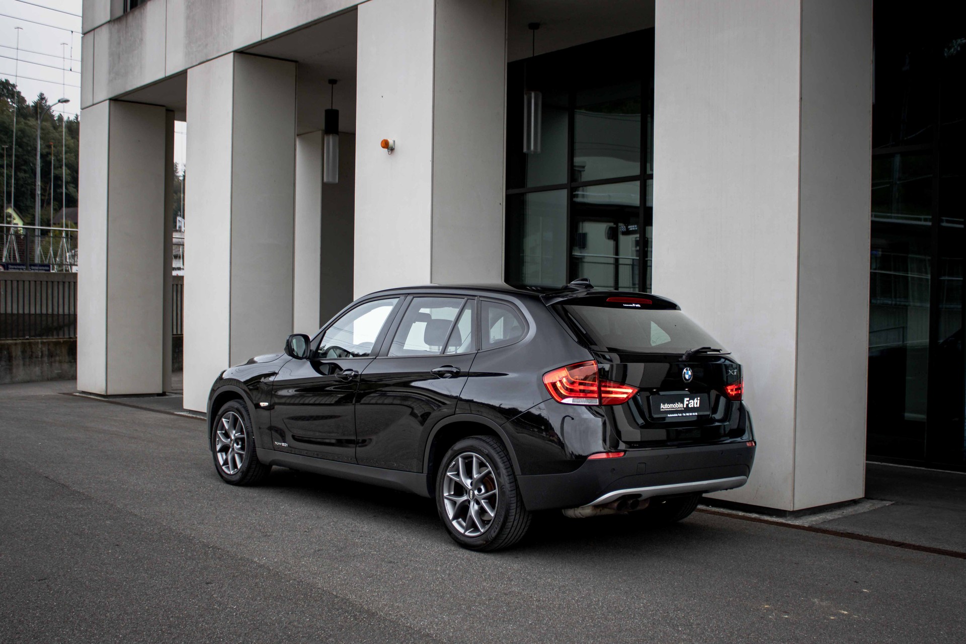 BMW X1 xDrive 20i Steptronic-image-1