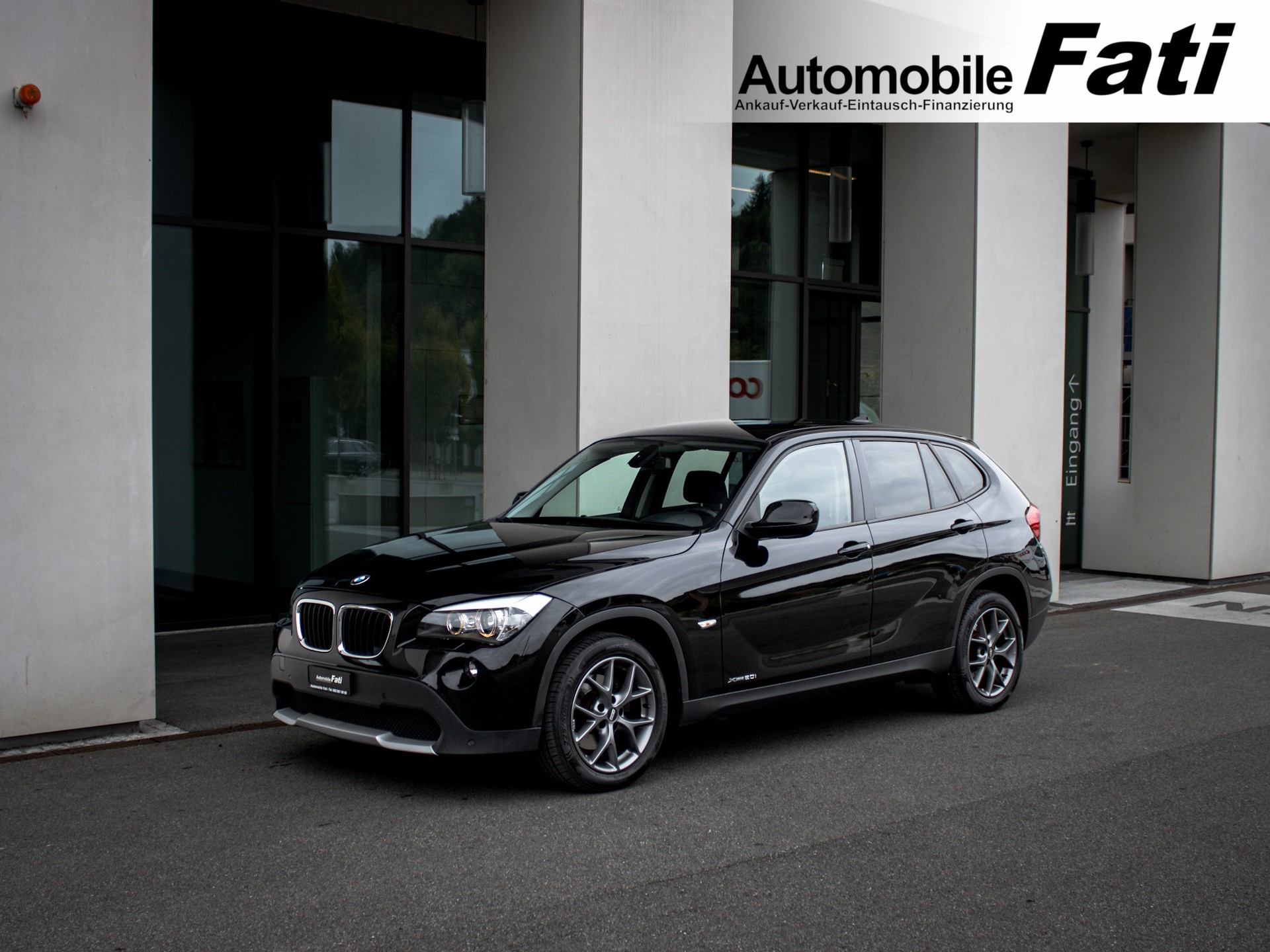 BMW X1 xDrive 20i Steptronic-image-0