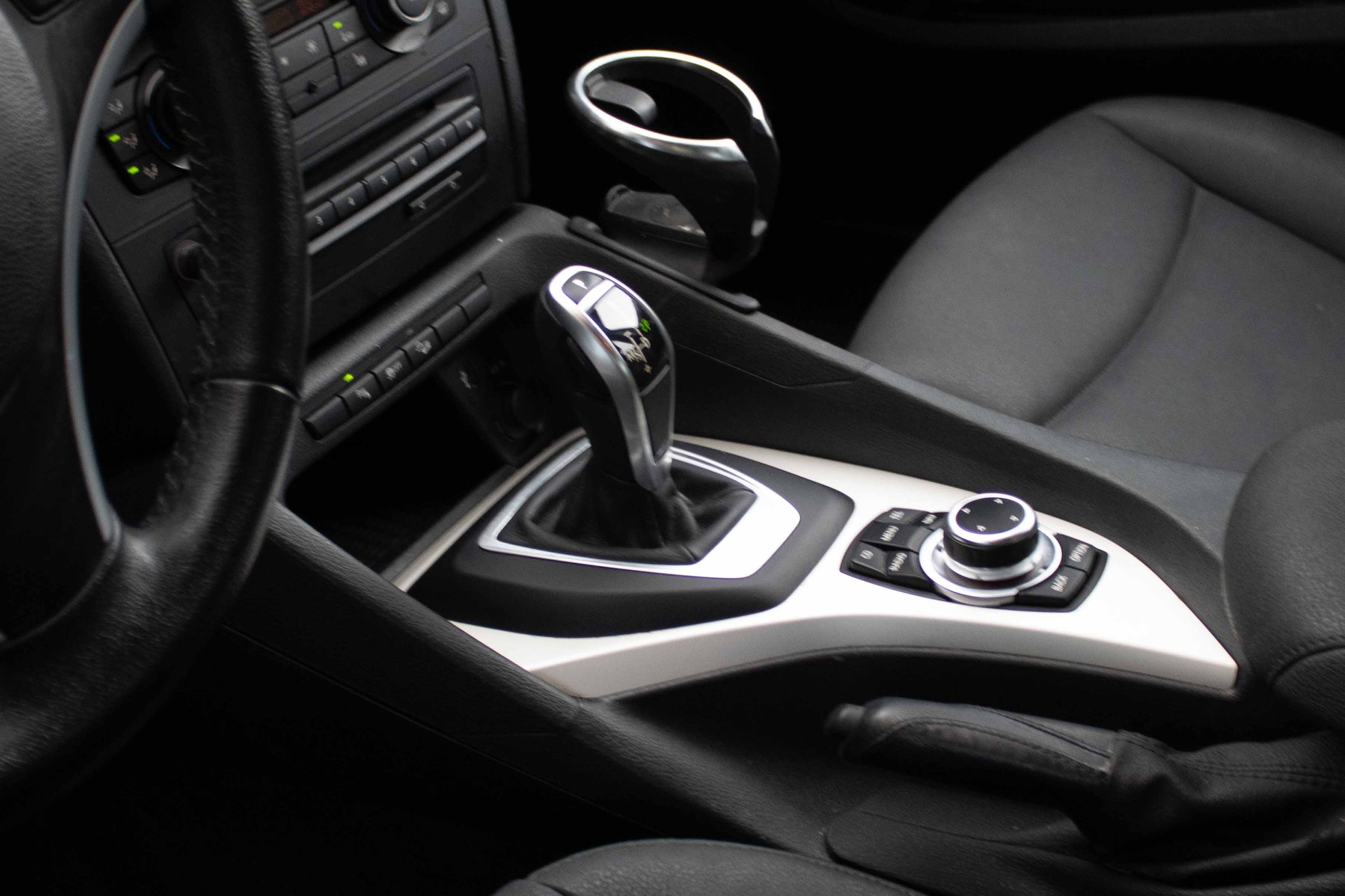 BMW X1 xDrive 20i Steptronic-image-10