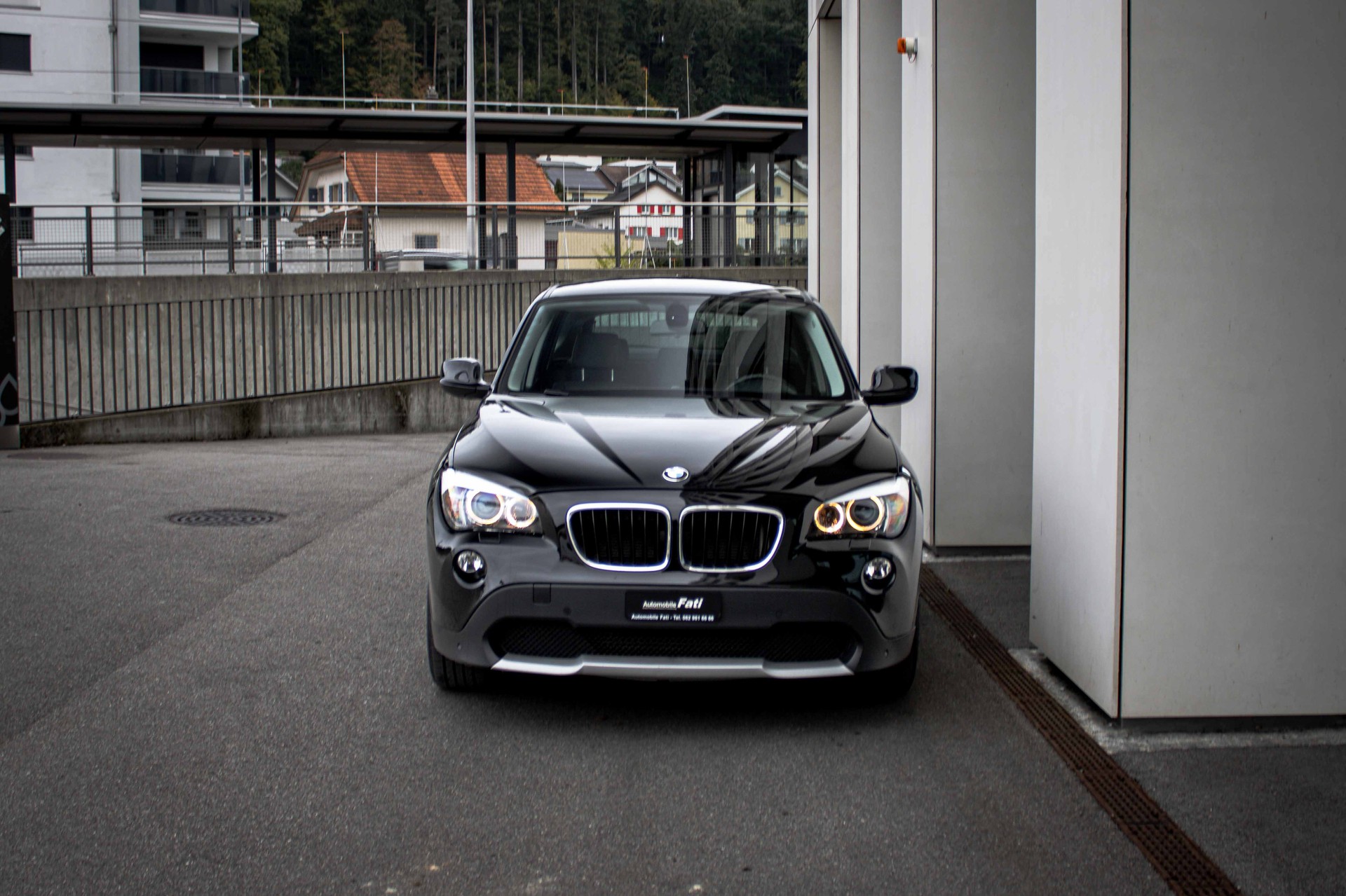 BMW X1 xDrive 20i Steptronic-image-2