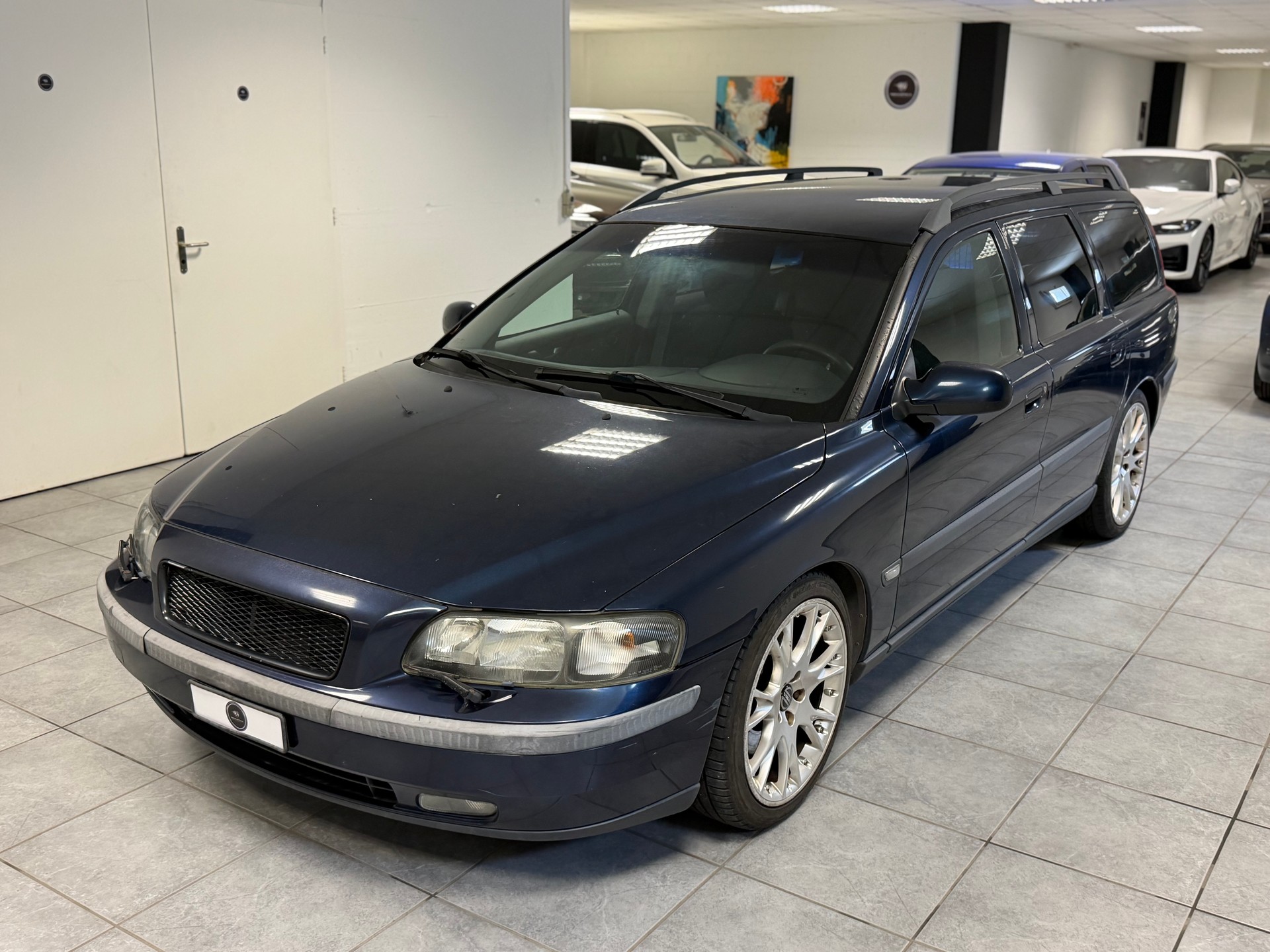 VOLVO V70 T5-image-2