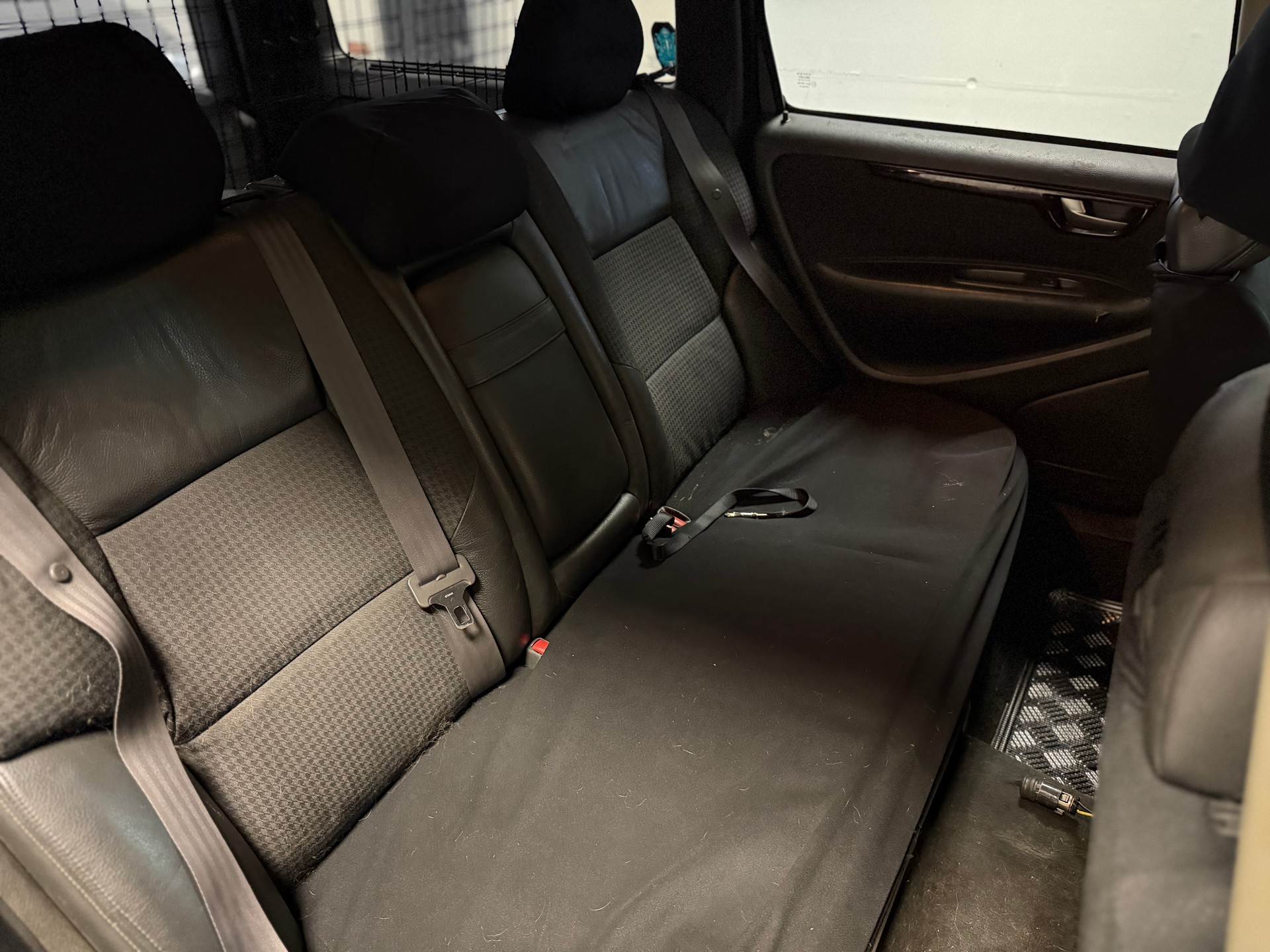 VOLVO V70 T5-image-20