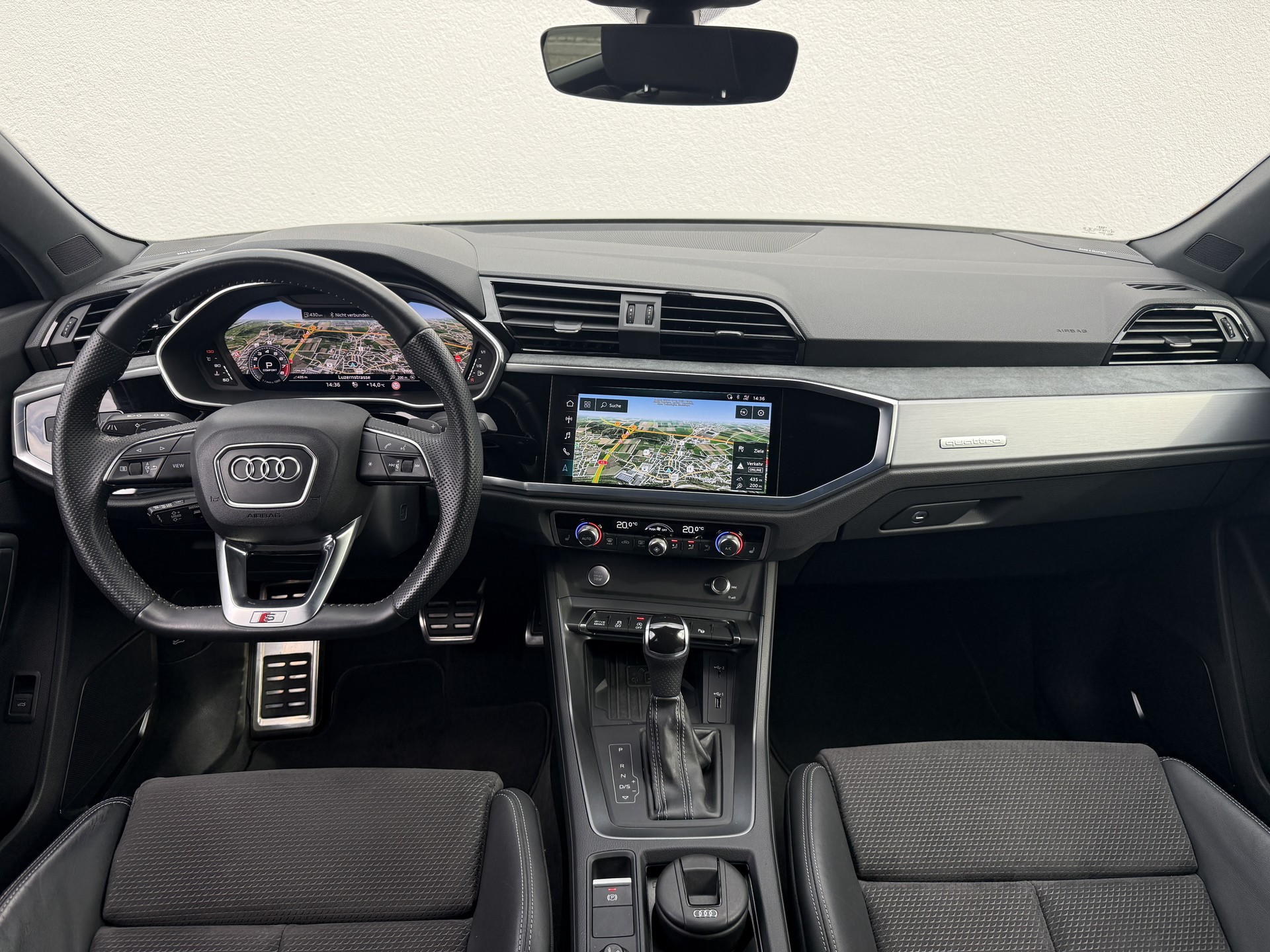 AUDI Q3 Sportback 45 TFSI S line quattro S-tronic-image-22