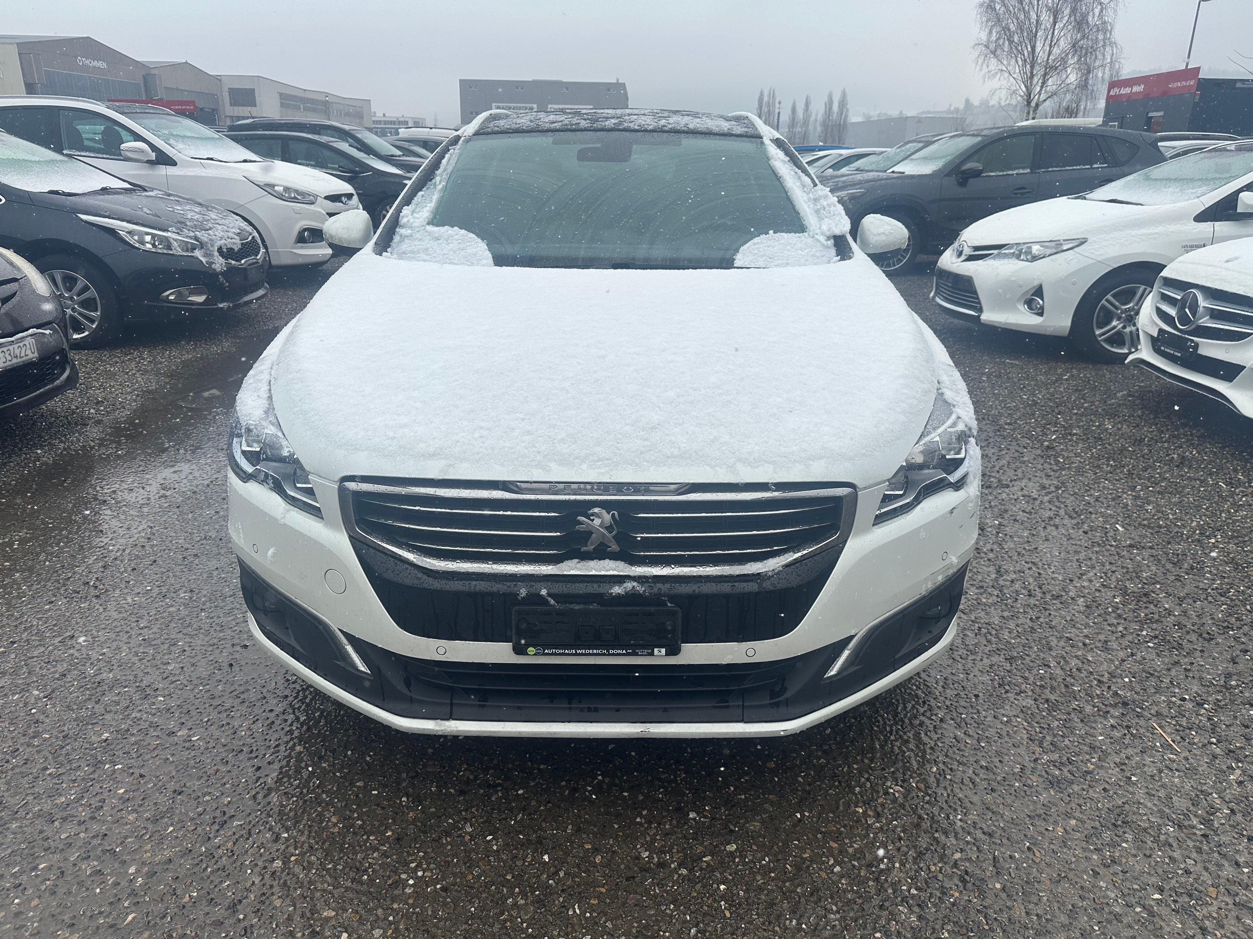 Car photo