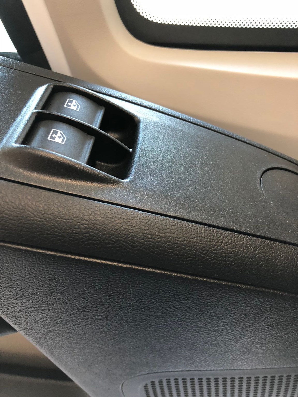 CITROEN JUMPER 35 L4 Kofferaufbau mit Hebebühne, Euro 6-image-10