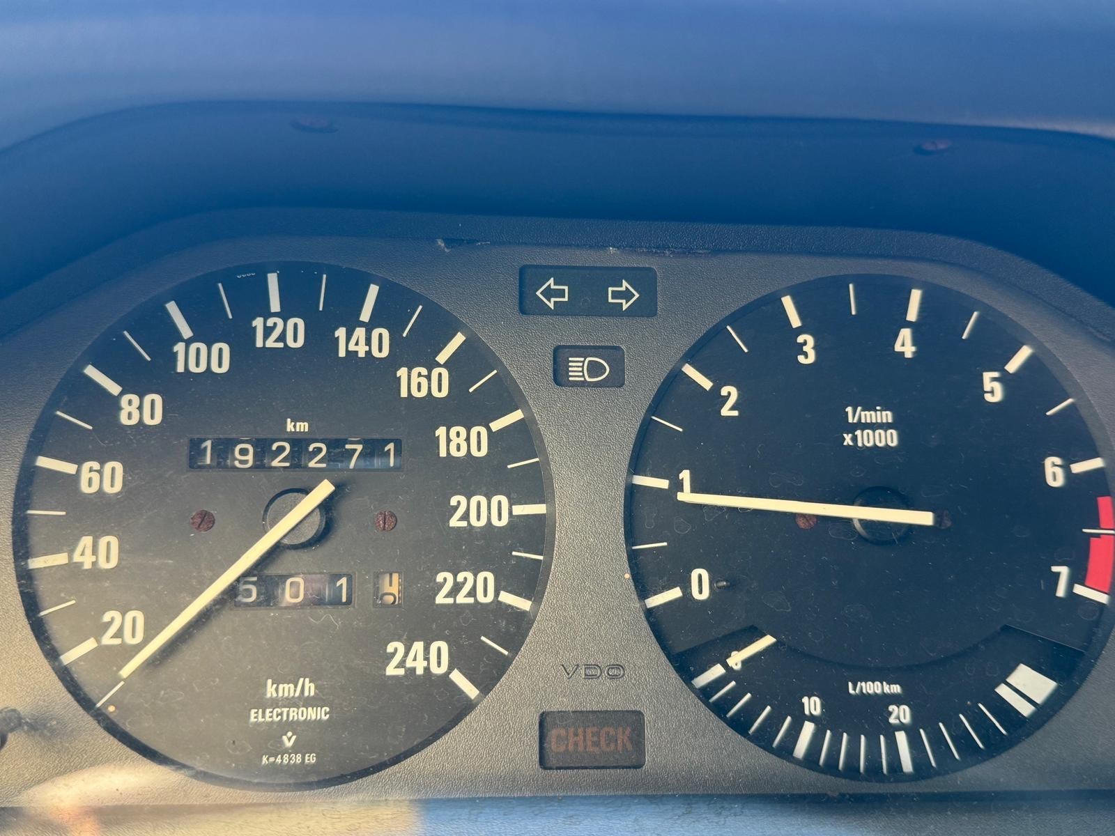 BMW 323i BAUR (cabriolet)-image-8