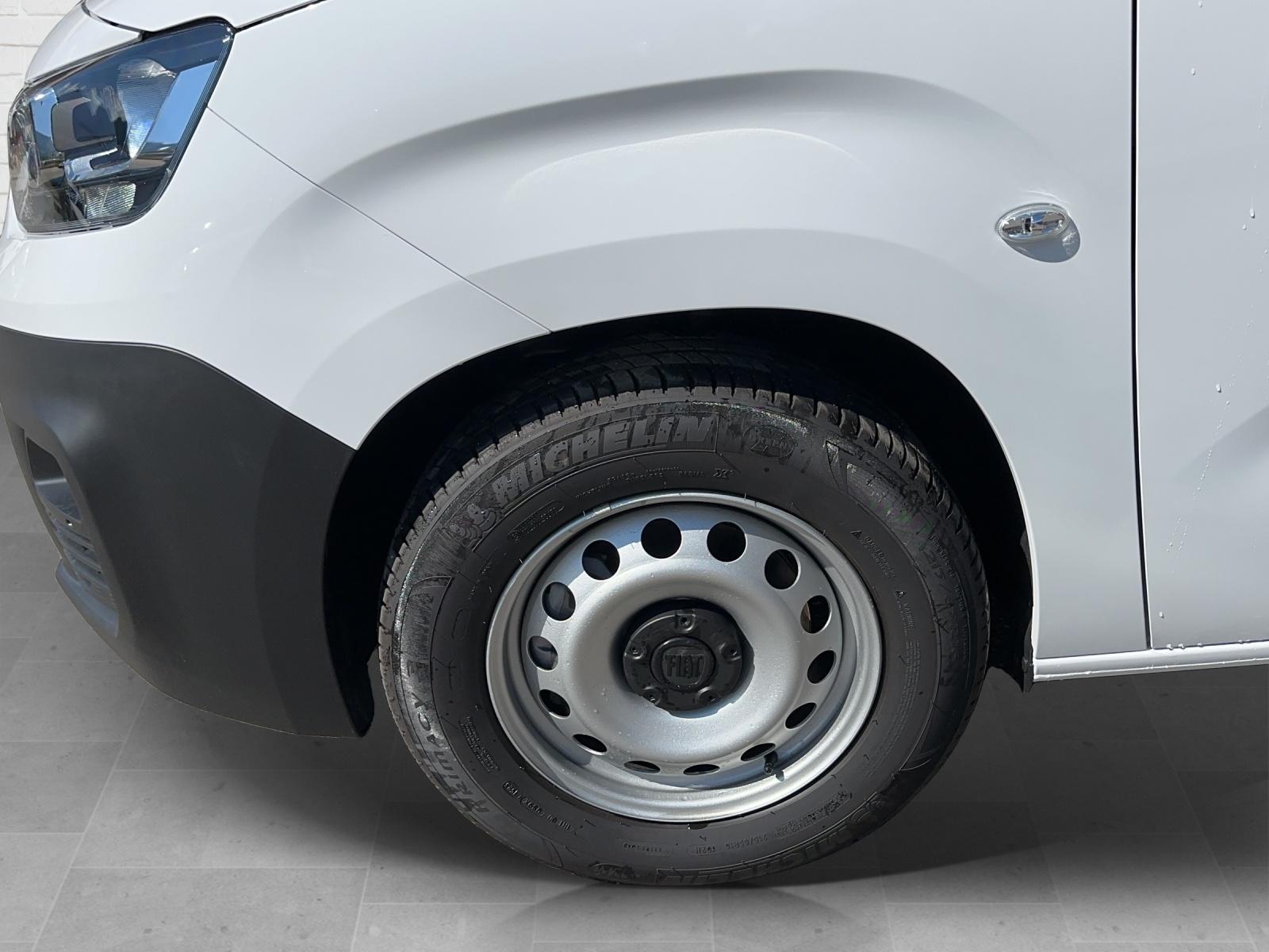 FIAT E-Doblo Kaw. L1 50 kWh Swiss Plus-image-8