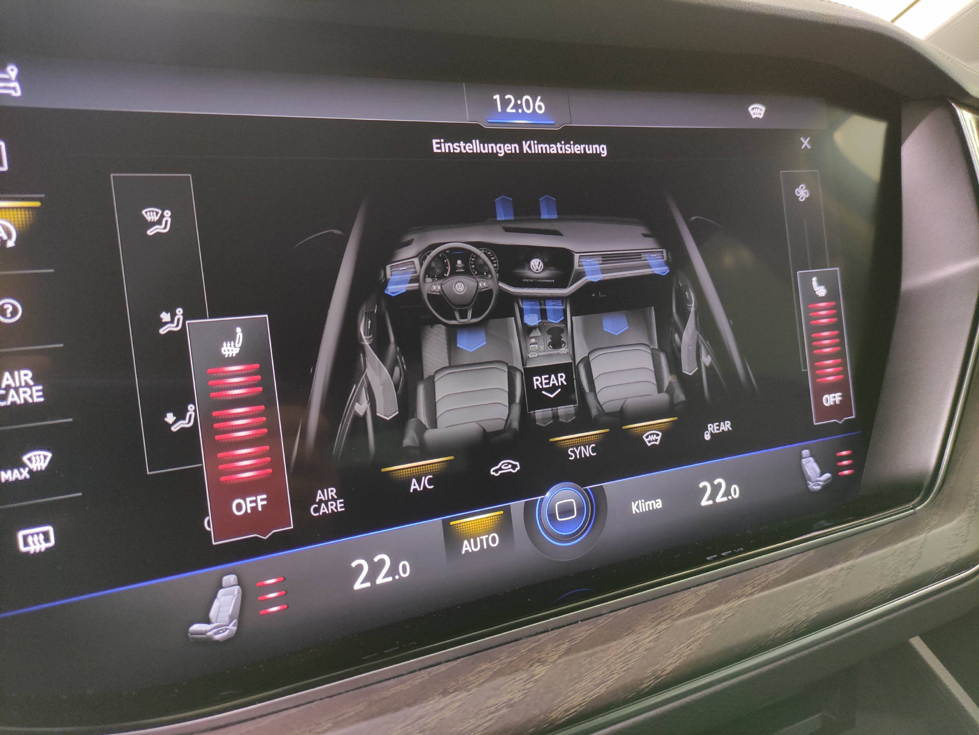 VW Touareg 3.0 V6 TDI Atmosphere-image-9