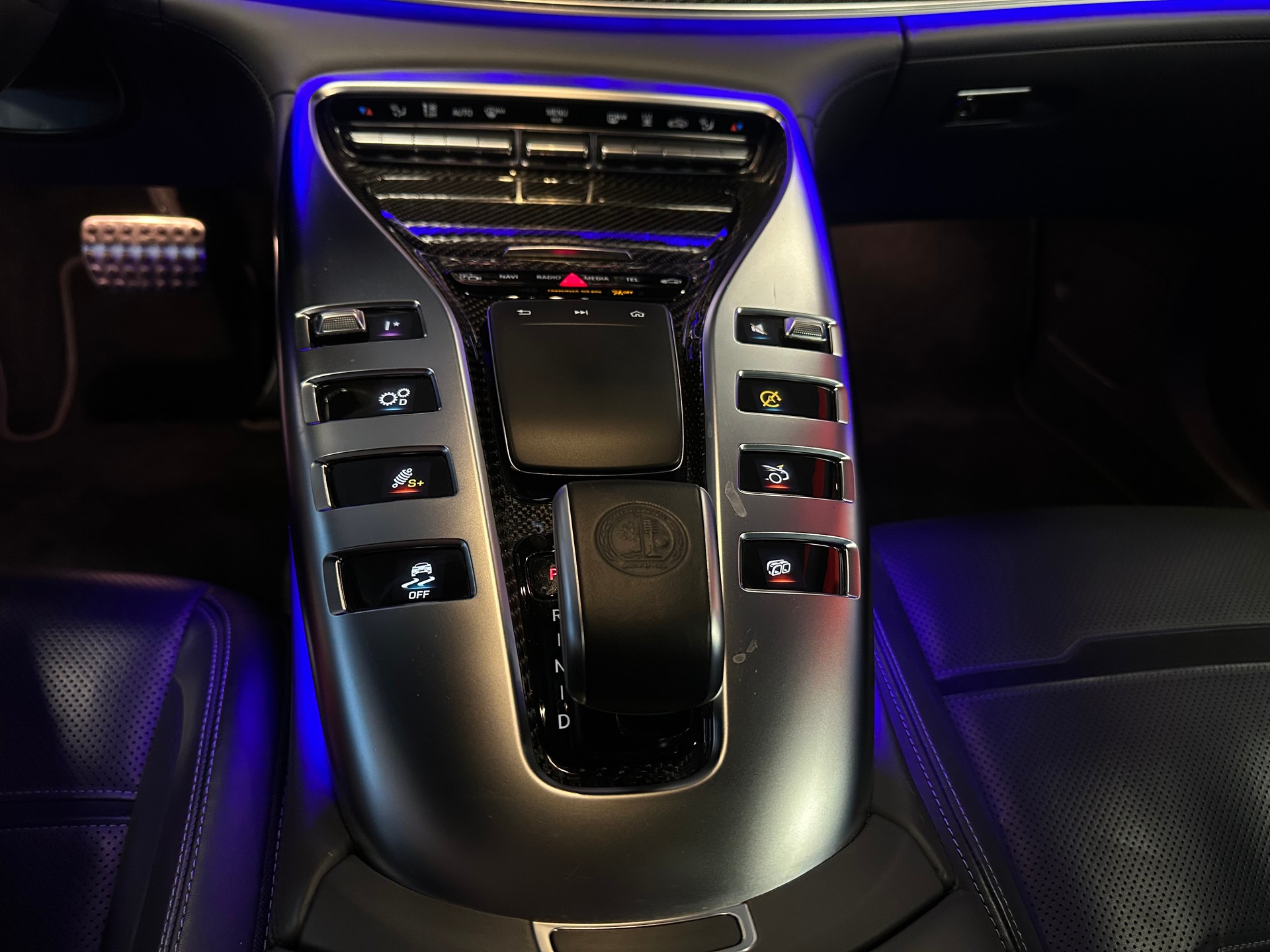 MERCEDES-BENZ AMG GT 4 63 S 4Matic+ Speedshift MCT ** VOLLAUSSTATTUNG **-image-23