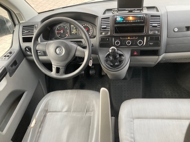 VW T5 2.0 Bi-TDI-image-9
