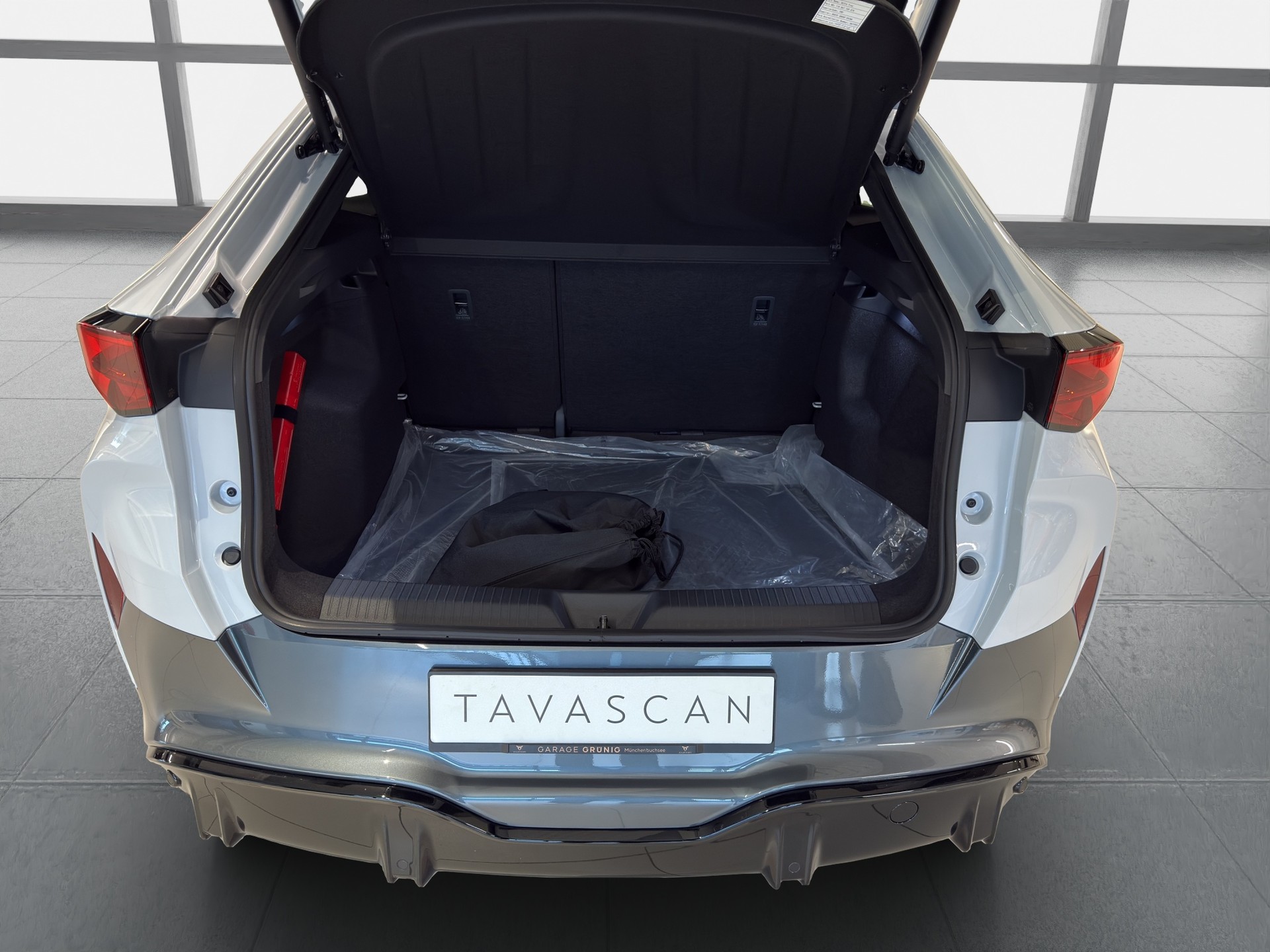 CUPRA Tavascan Type 8 77 kWh VZ-image-9