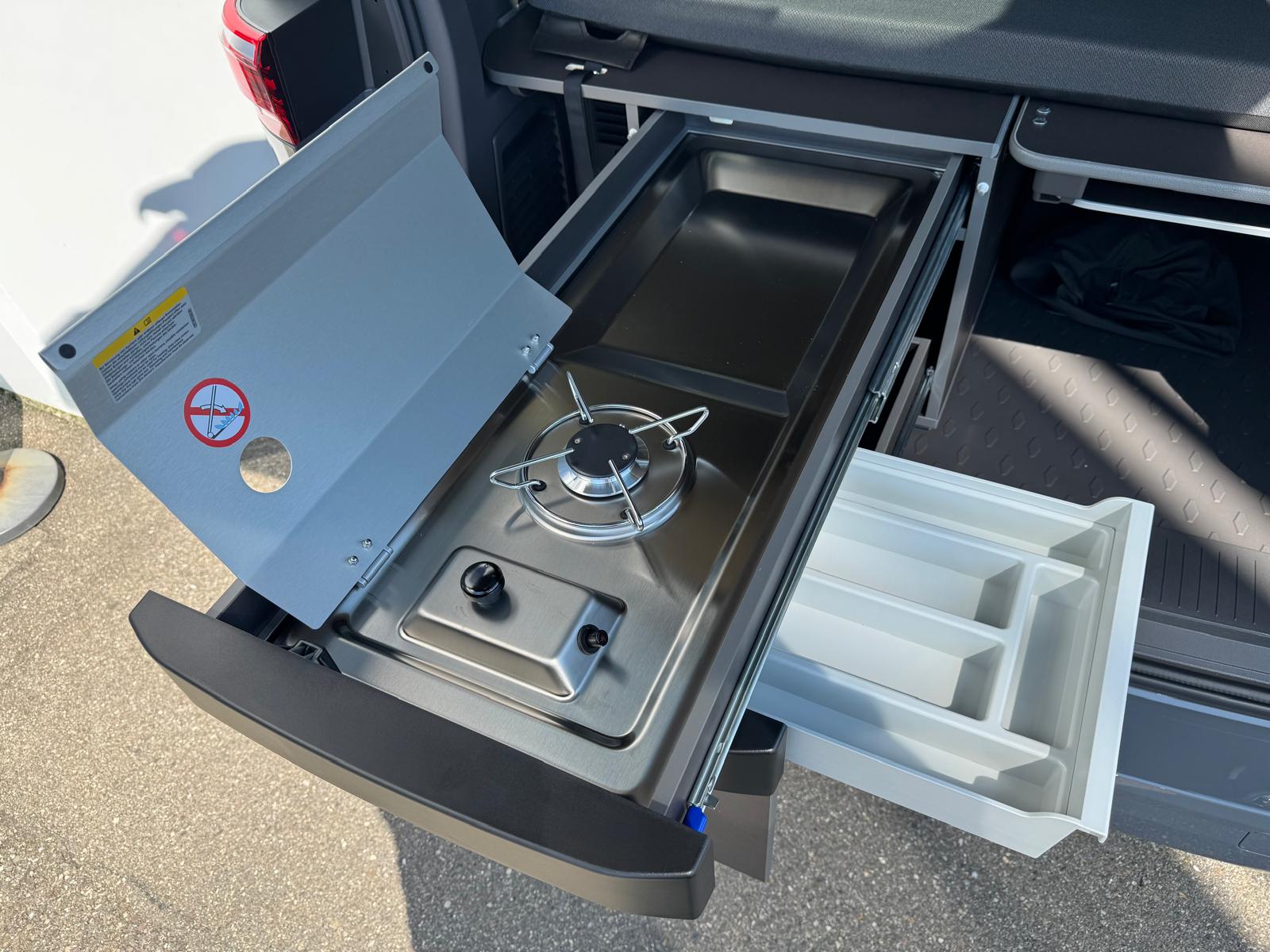 VW California eHybrid Beach Liberty 4Motion-image-10
