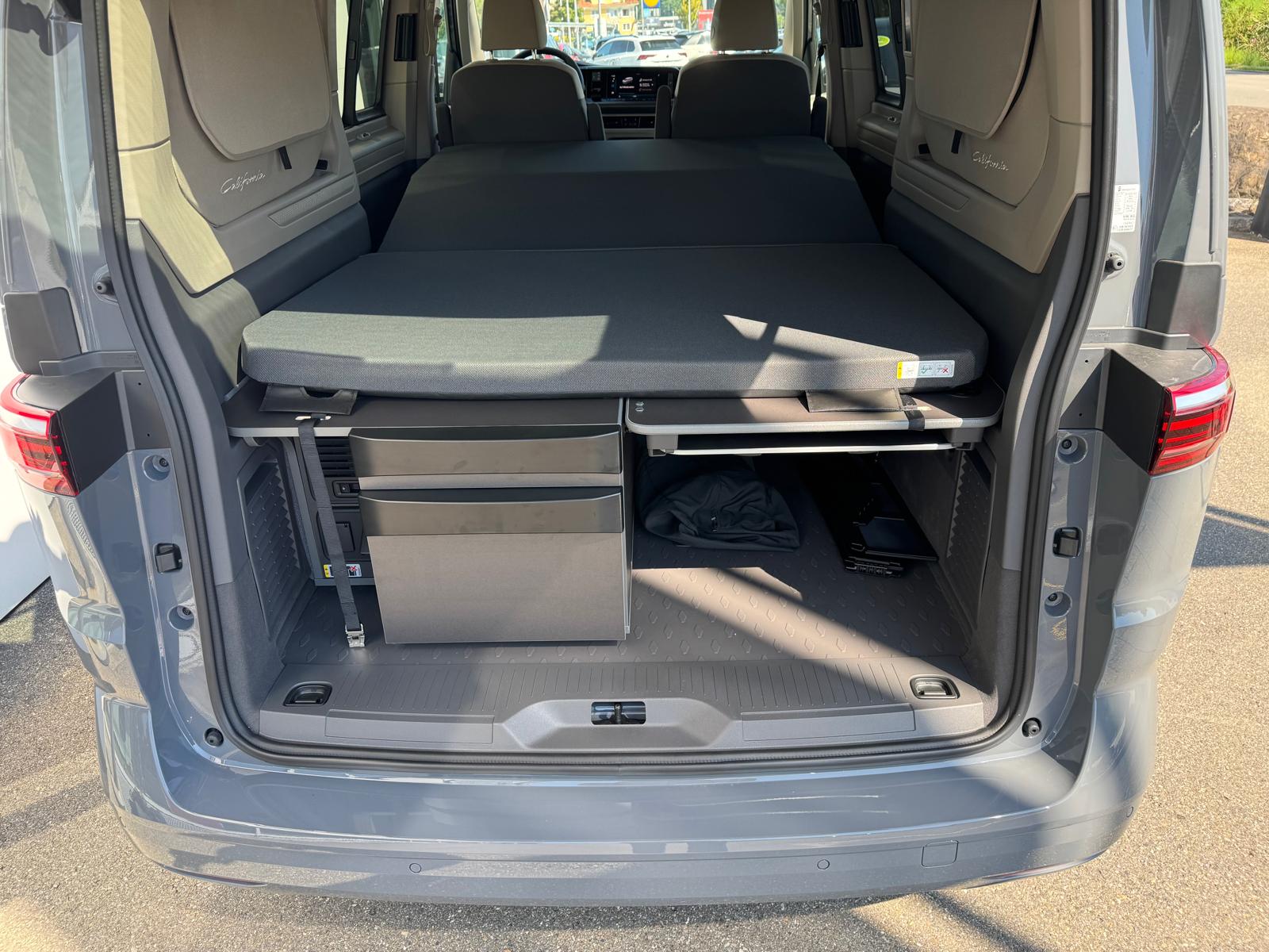 VW California eHybrid Beach Liberty 4Motion-image-8