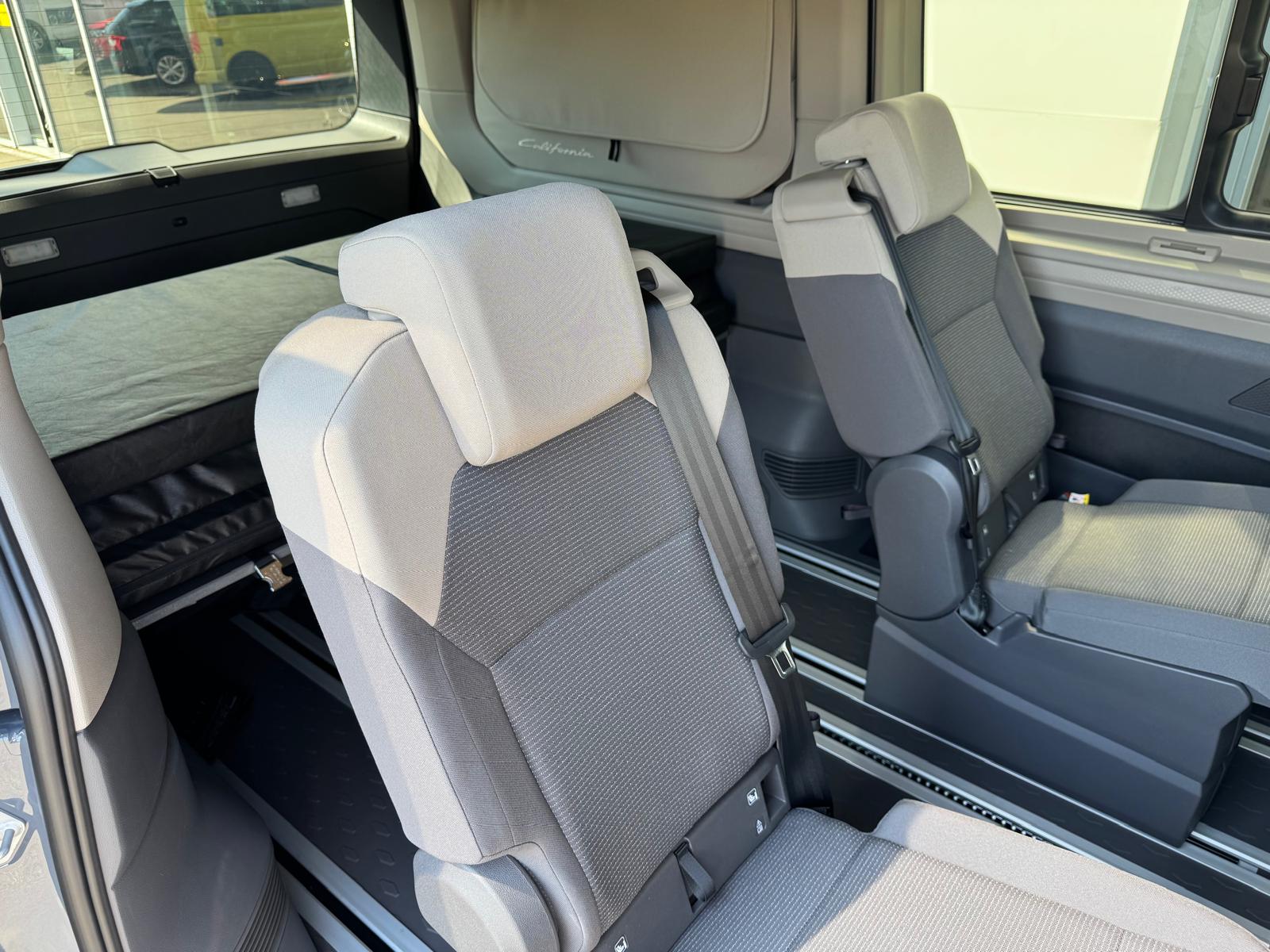 VW California eHybrid Beach Liberty 4Motion-image-4