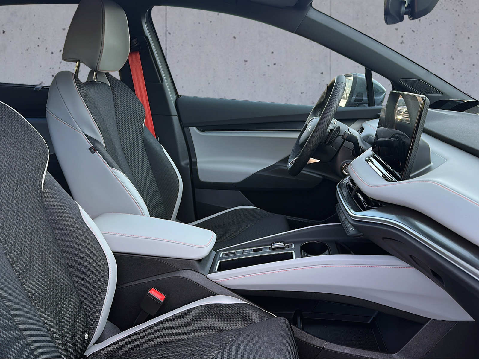 SKODA Elroq 85 Sportline-image-8