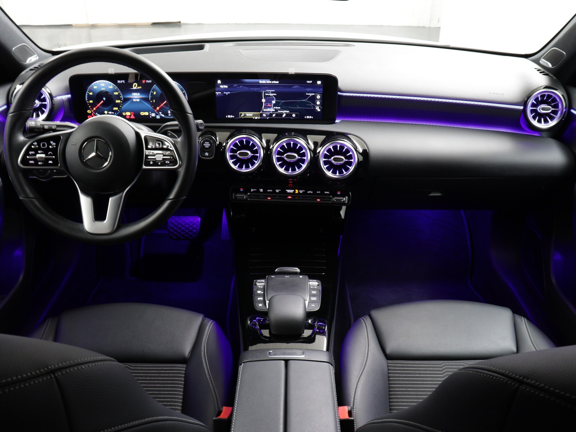 MERCEDES-BENZ A 180 Night Star-image-6