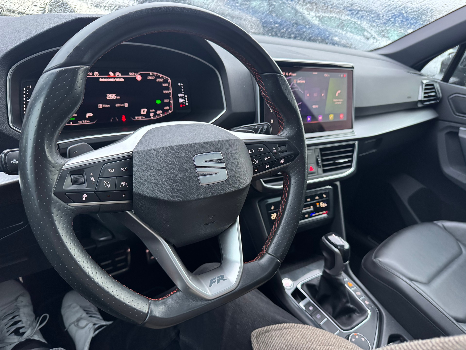 SEAT Tarraco 1.4 e-HYBRID DSG FR-image-15