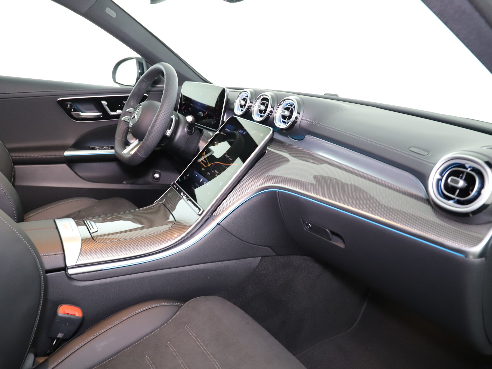 MERCEDES-BENZ C 220 d T 4 M Swiss Star-image-11