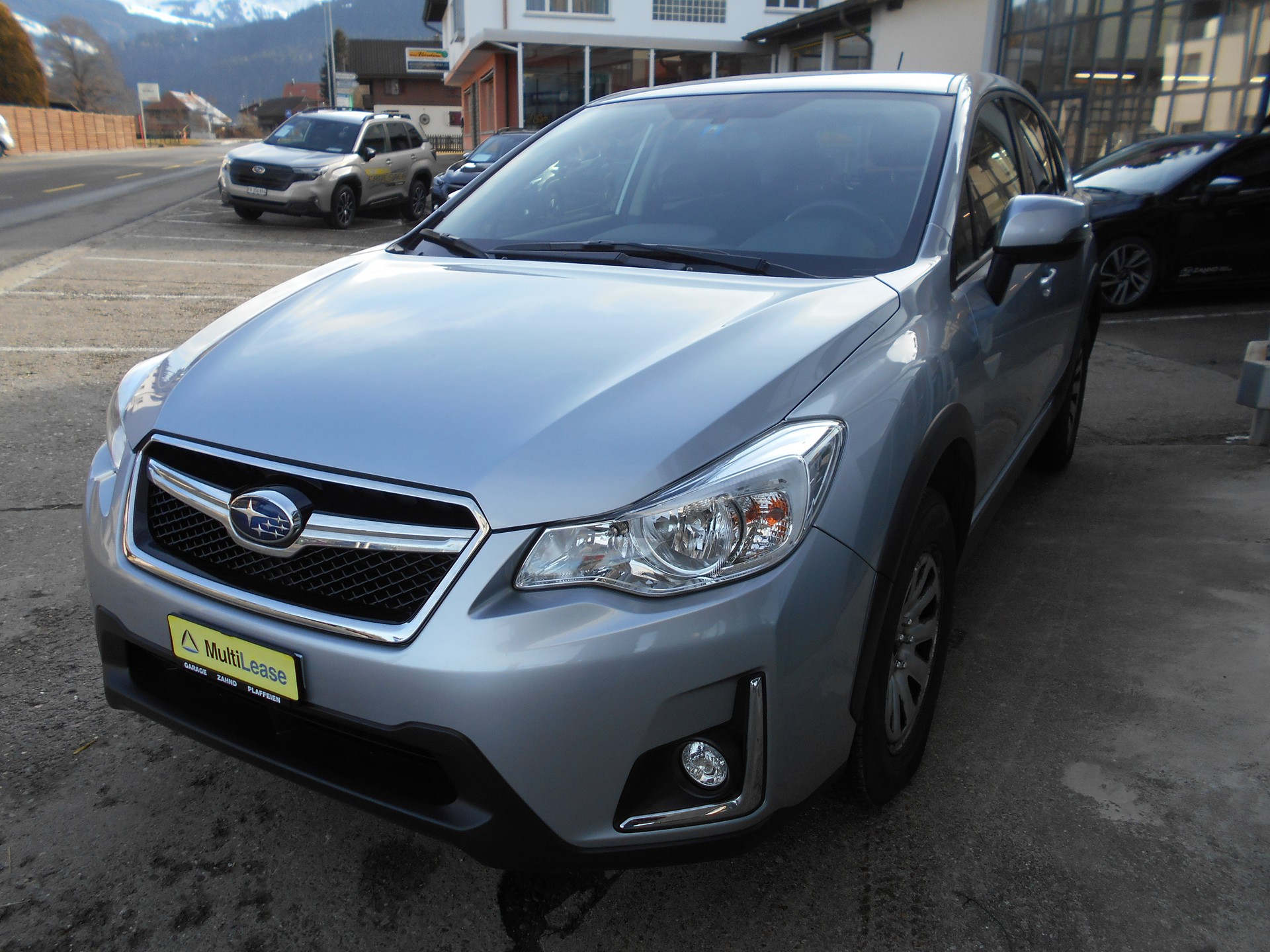 SUBARU XV 2.0 Swiss Two AWD-image-2