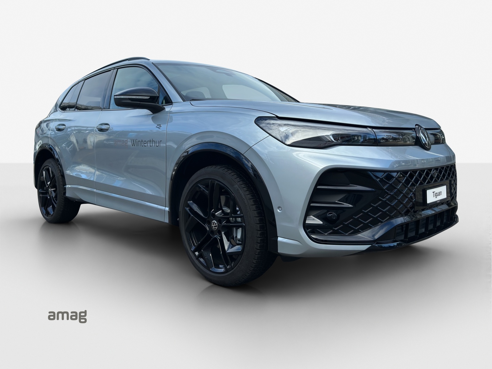 VW Tiguan 2.0 TSI DSG R-Line 4Motion-image-5