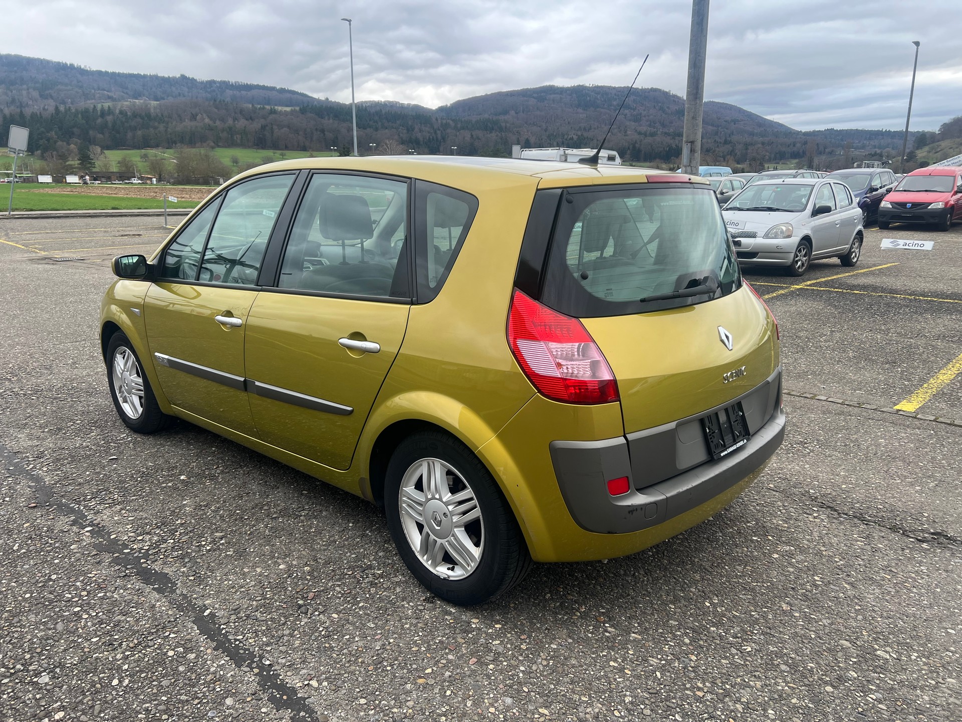 RENAULT Scénic 2.0 16V Dynamique-image-4
